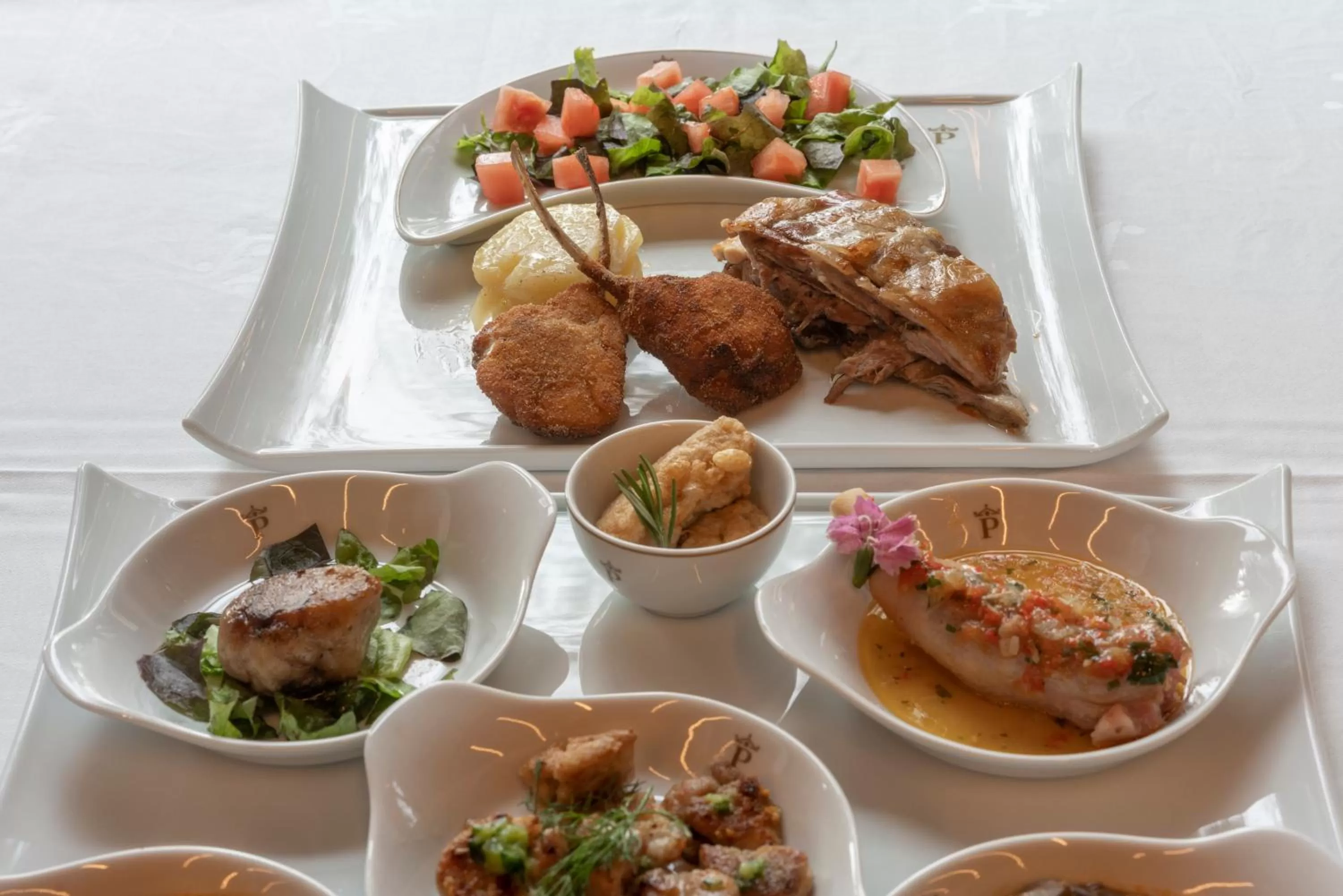 Restaurant/places to eat in Parador de Turismo de León