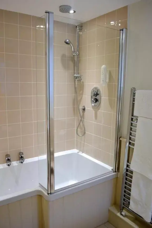 Standard Double or Twin Room in The Maltsters Arms Standard Double or Twin Room in The Maltsters Arms