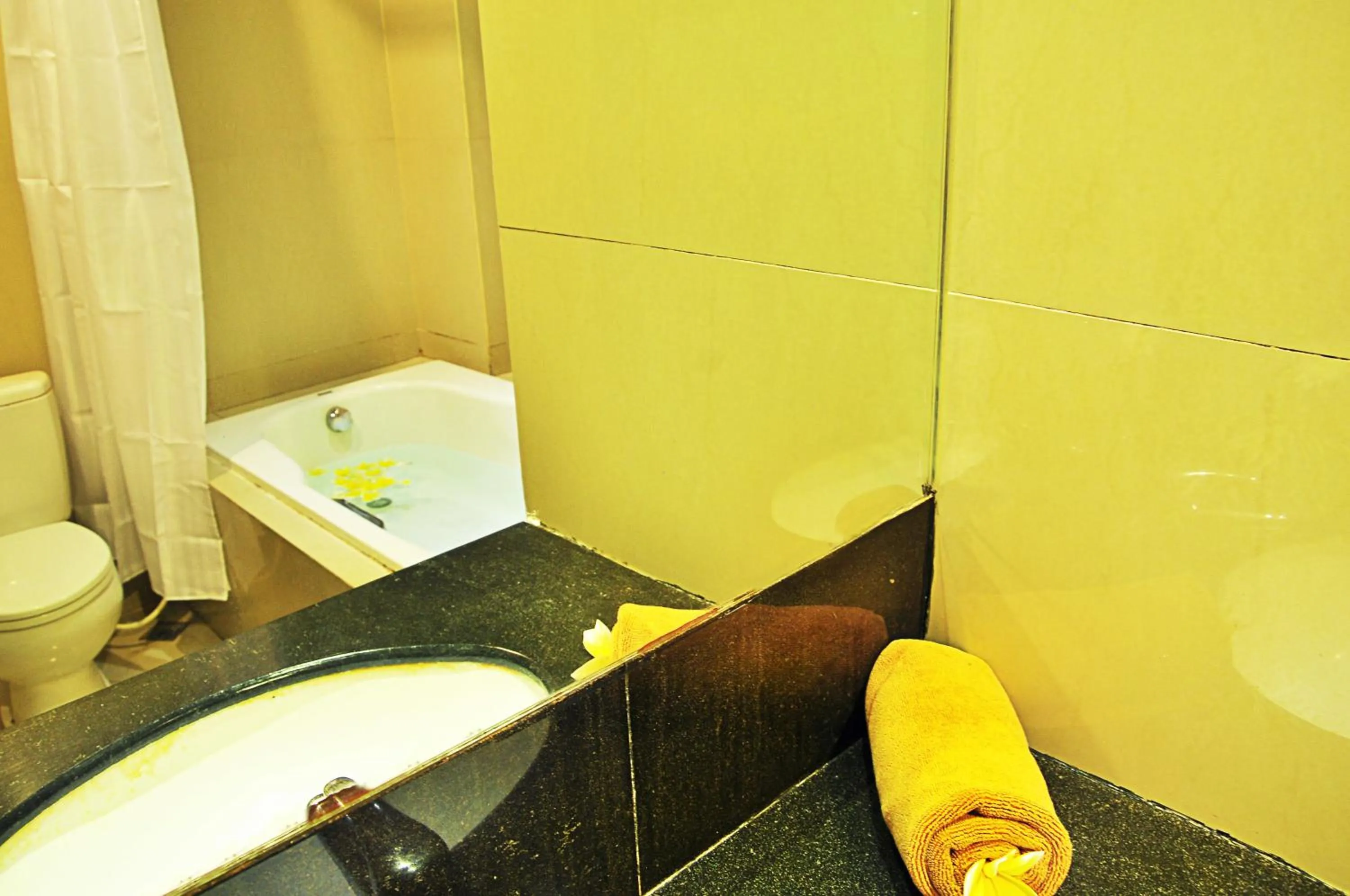 Bathroom in Guest House Matahari