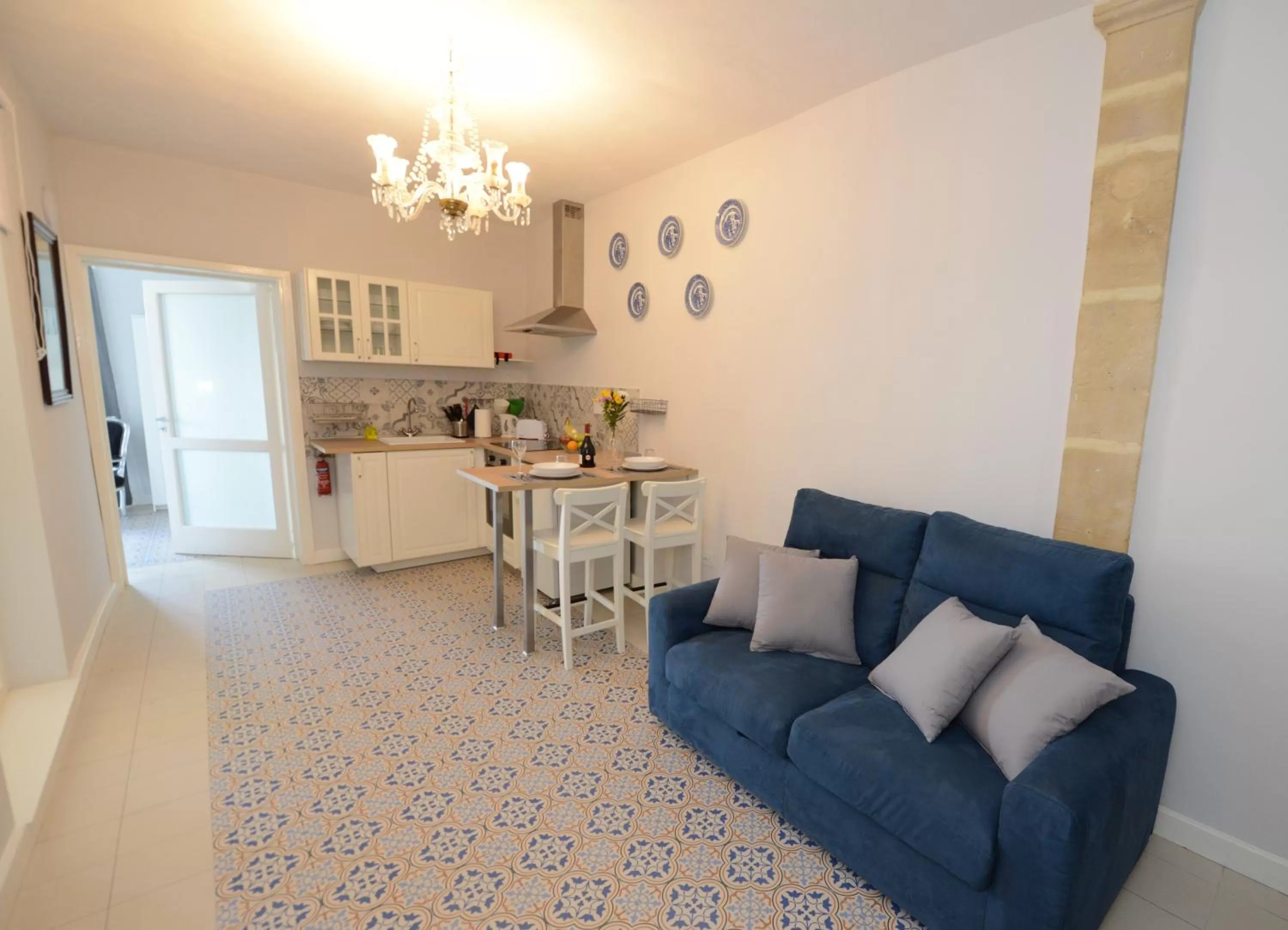 Dining area in Paulos Valletta