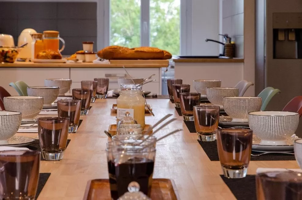 Breakfast in Amodo Lodge - Maison d'hôtes