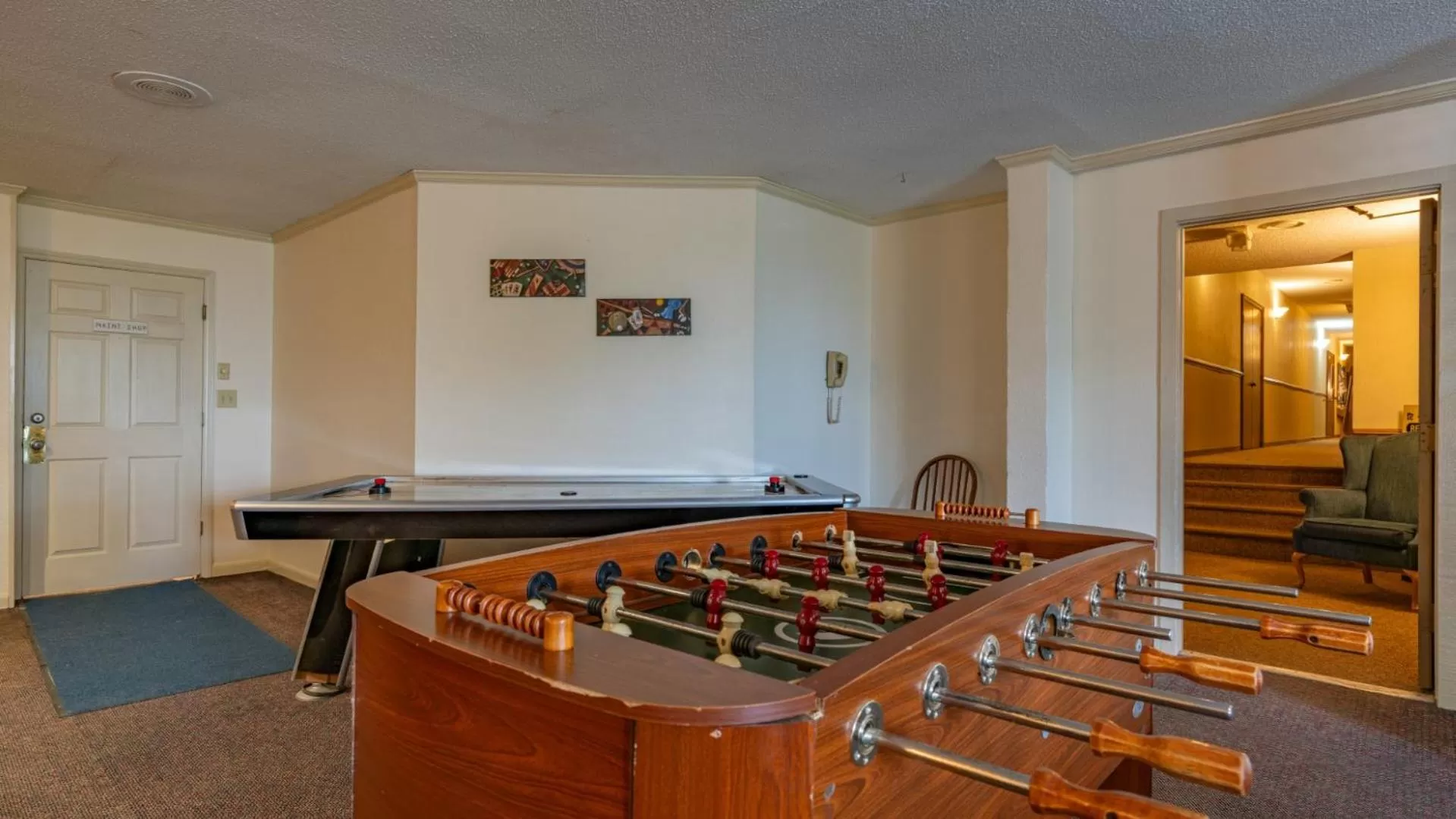 Game Room in 4 Seasons at Beech Mountain