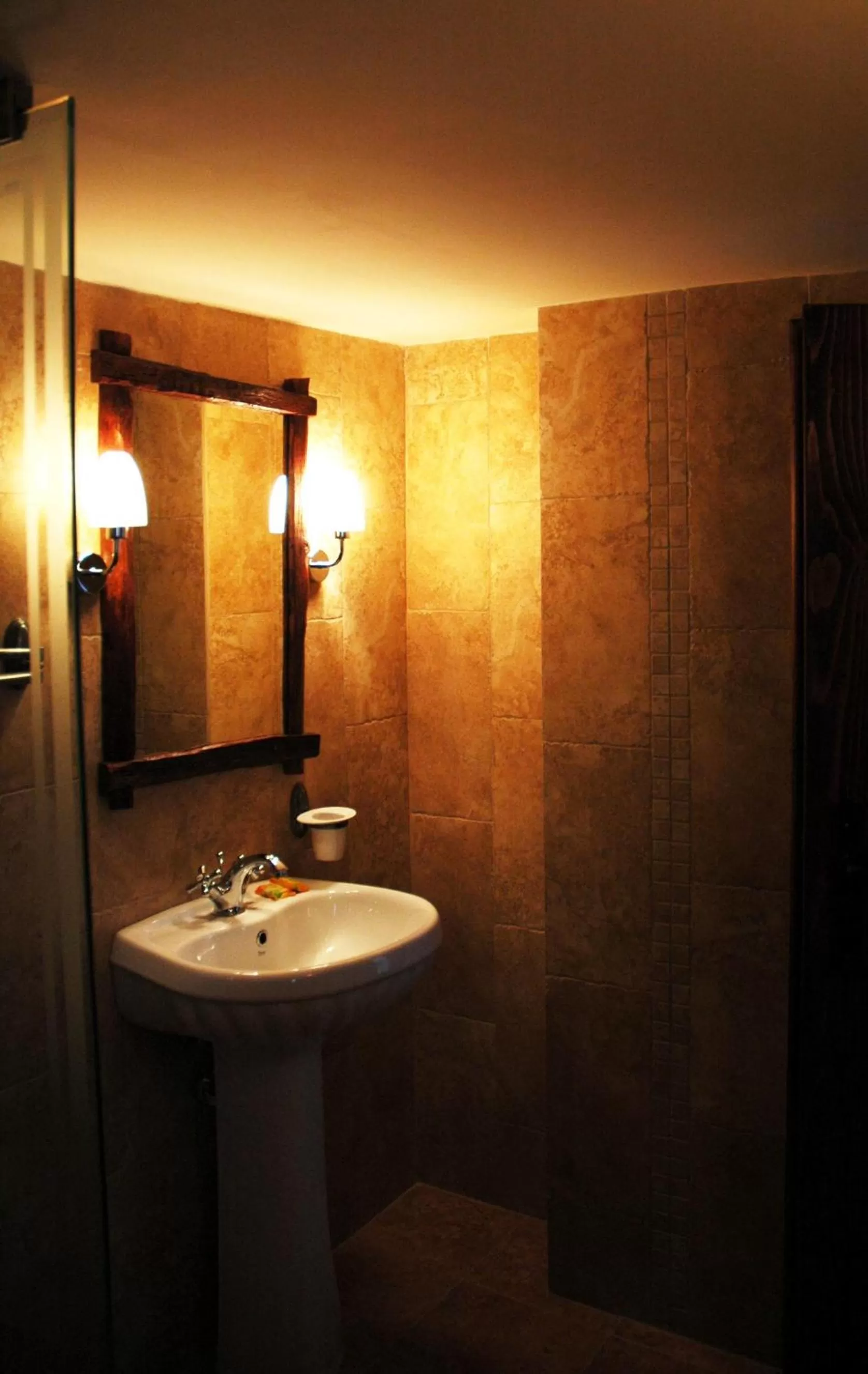 Bathroom in Djudjeva Kyshta Hotel