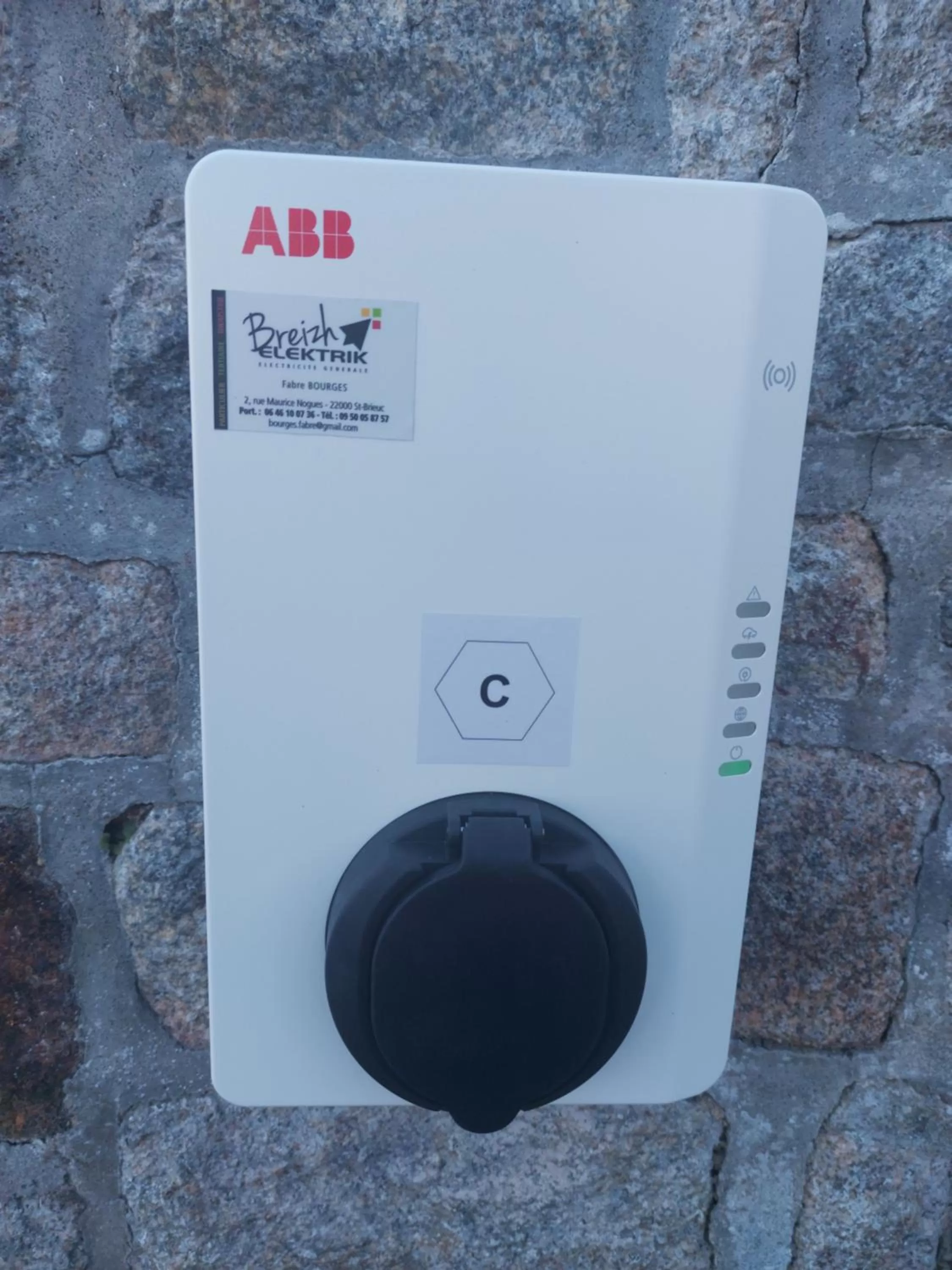 Parking in Hôtel Restaurant du Lac