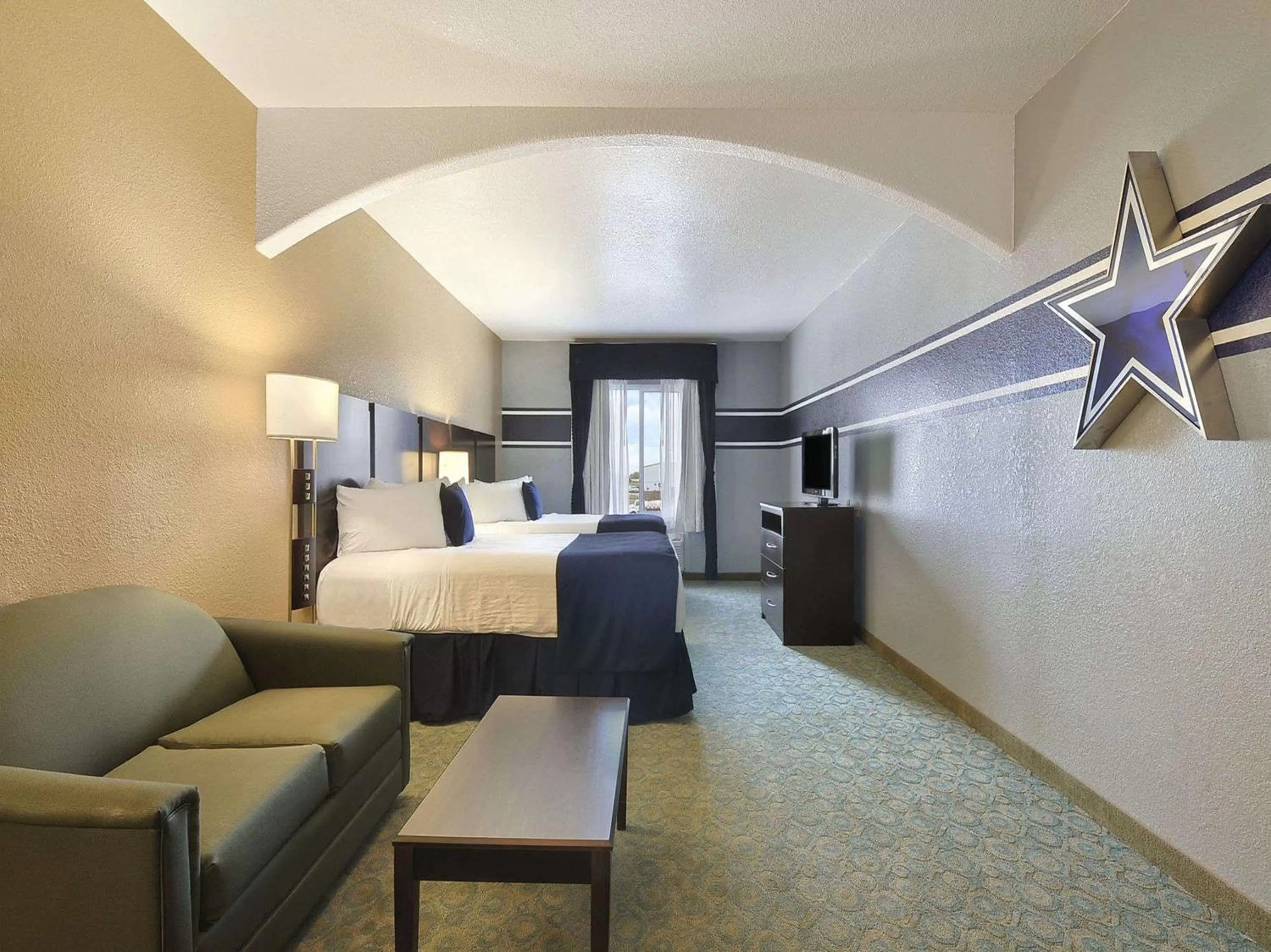 Photo of the whole room, Bed in Ramada by Wyndham South Waco