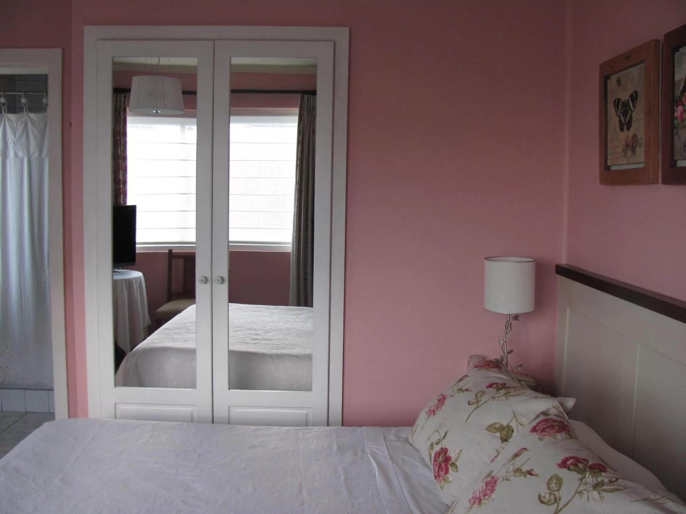 Decorative detail, Bed in Hotel El Ciervo