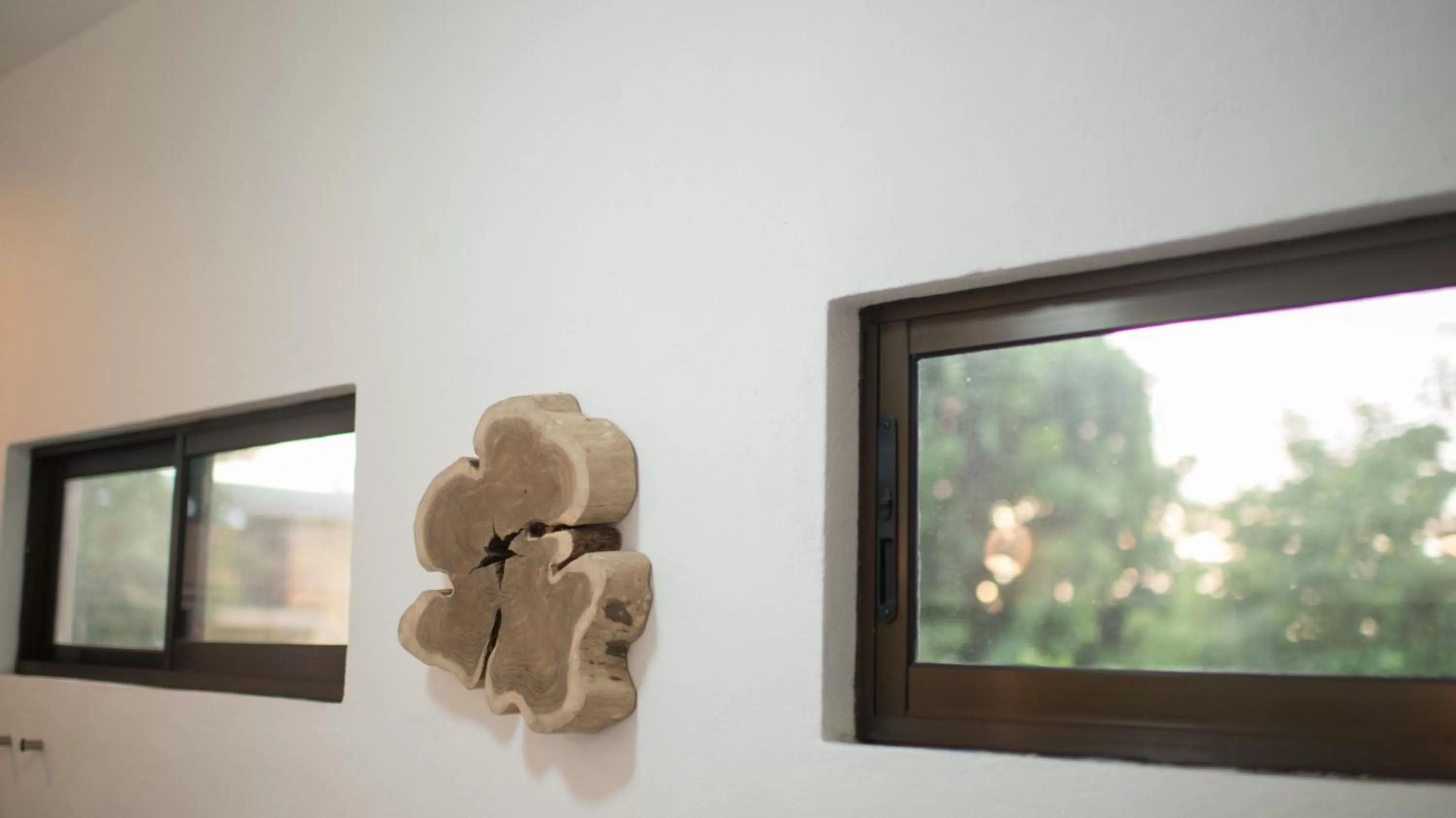 Decorative detail in Tamarindo Sunshine