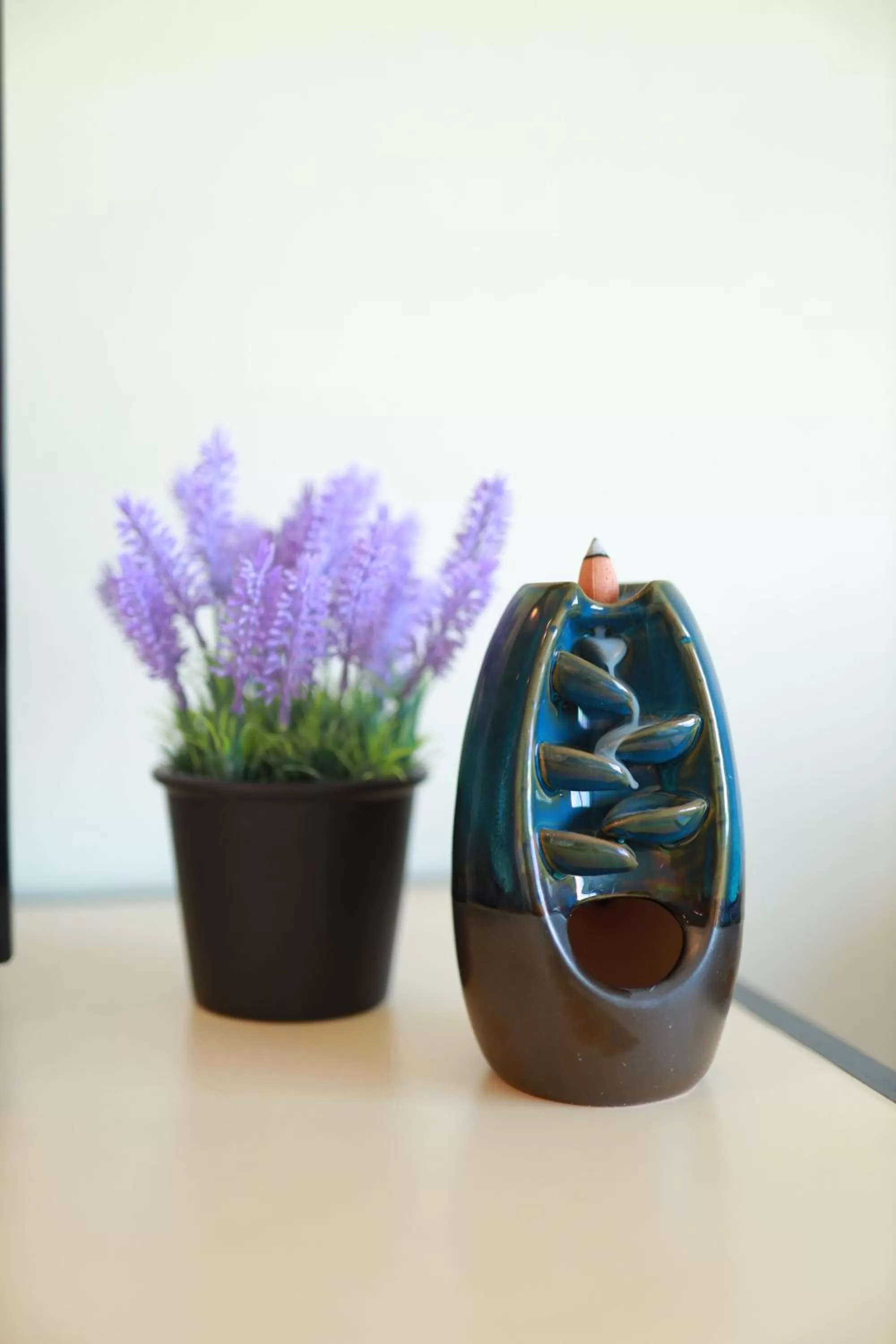 Decorative detail in Tycoon place garden