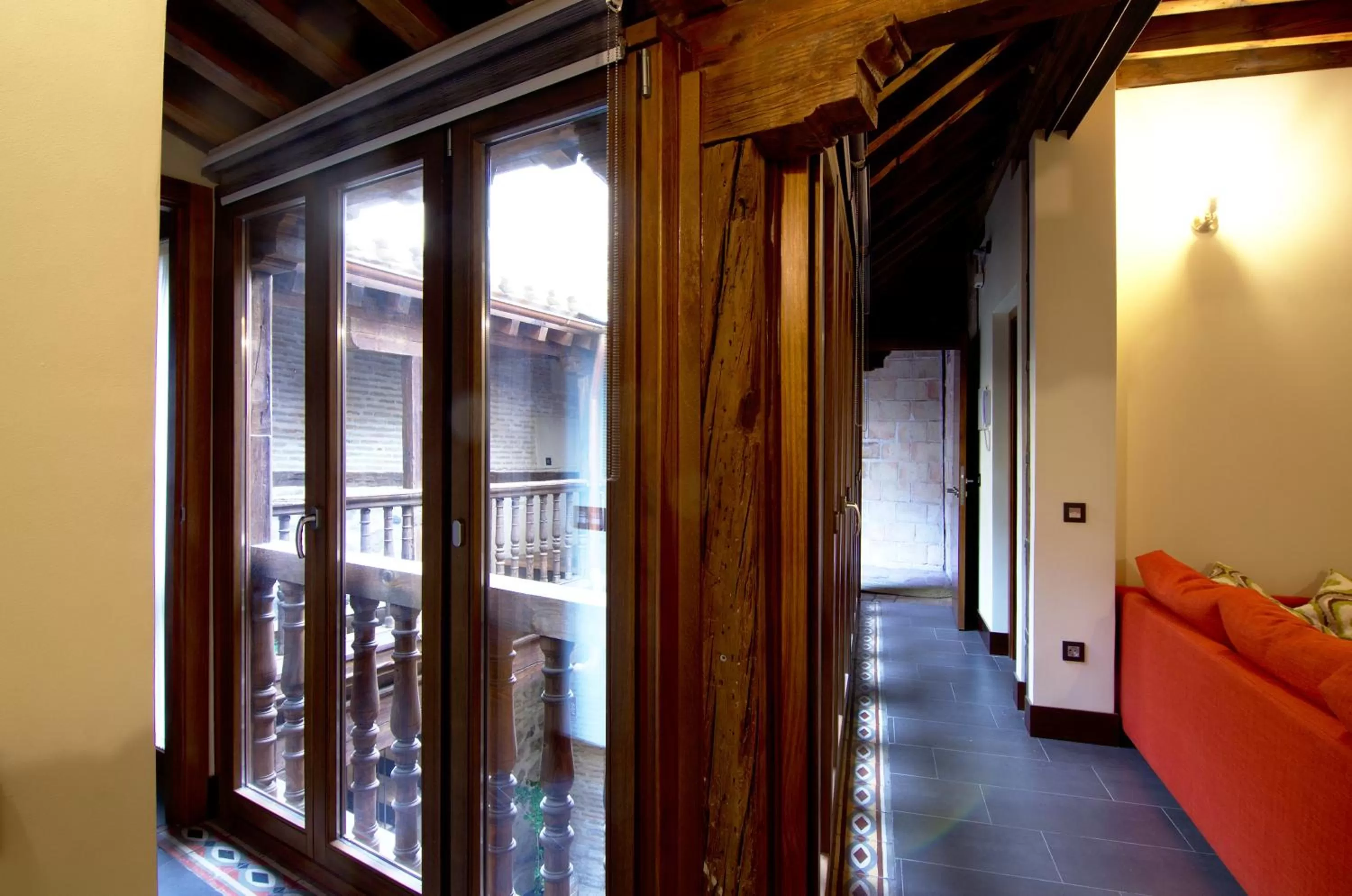 Patio, Bed in Tiempo de Toledo