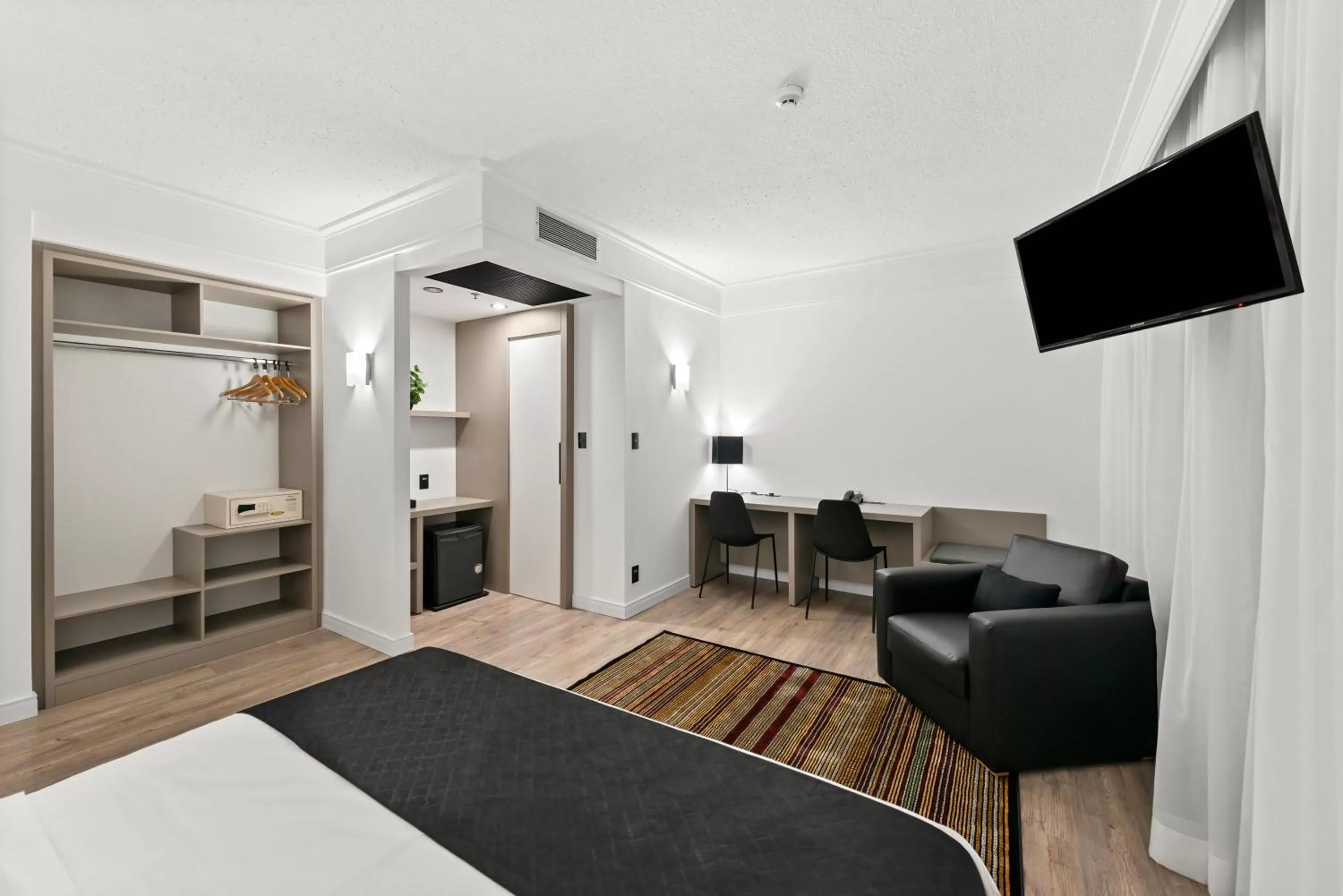 Photo of the whole room, Bed in Slaviero Guarulhos Aeroporto