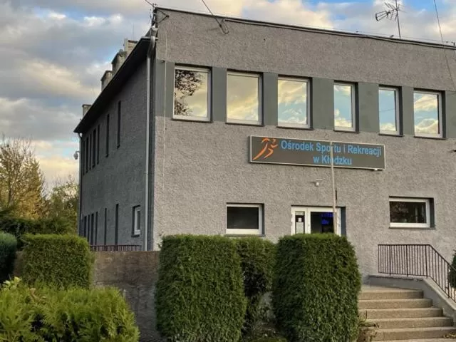 Property Building in Dom Wycieczkowy "Na stadionie"