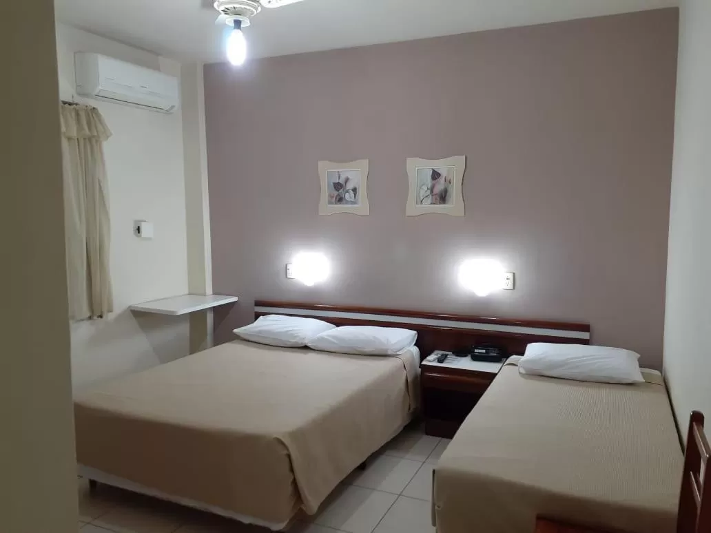 Bed in Hotel Cambirela