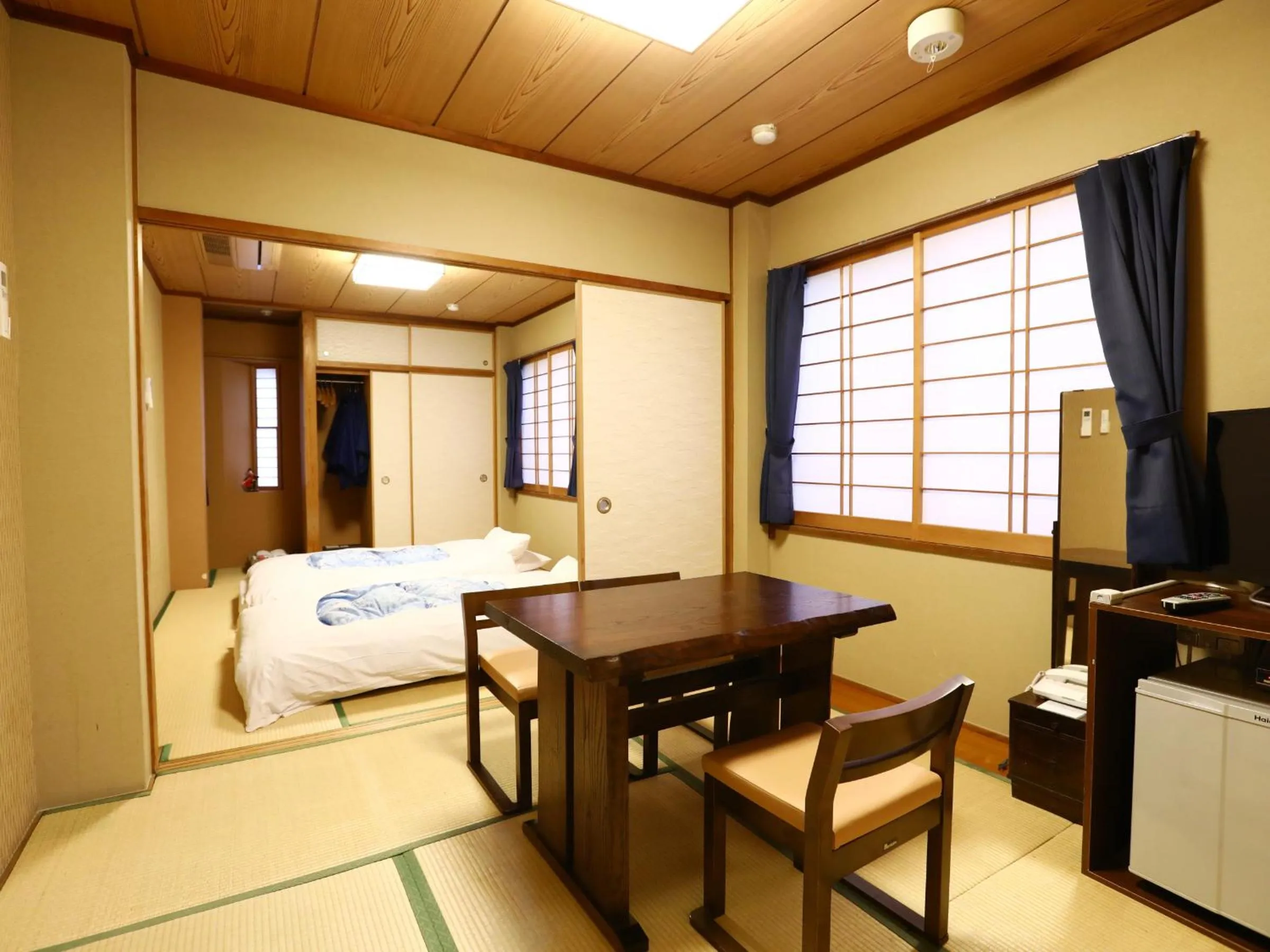 Photo of the whole room, Bed in Ryokan Kamogawa Asakusa
