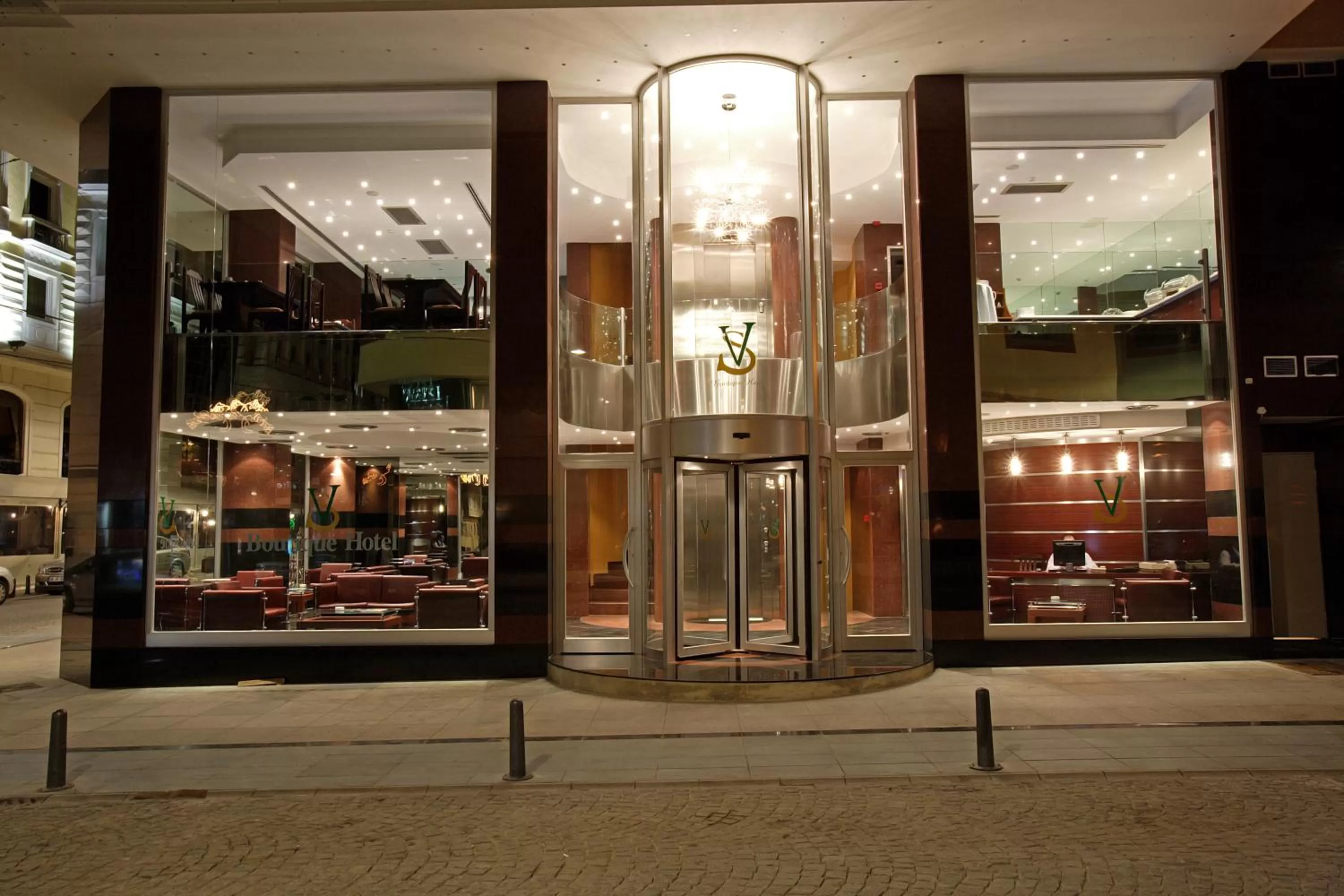 Facade/entrance in SV Business Hotel Taksim