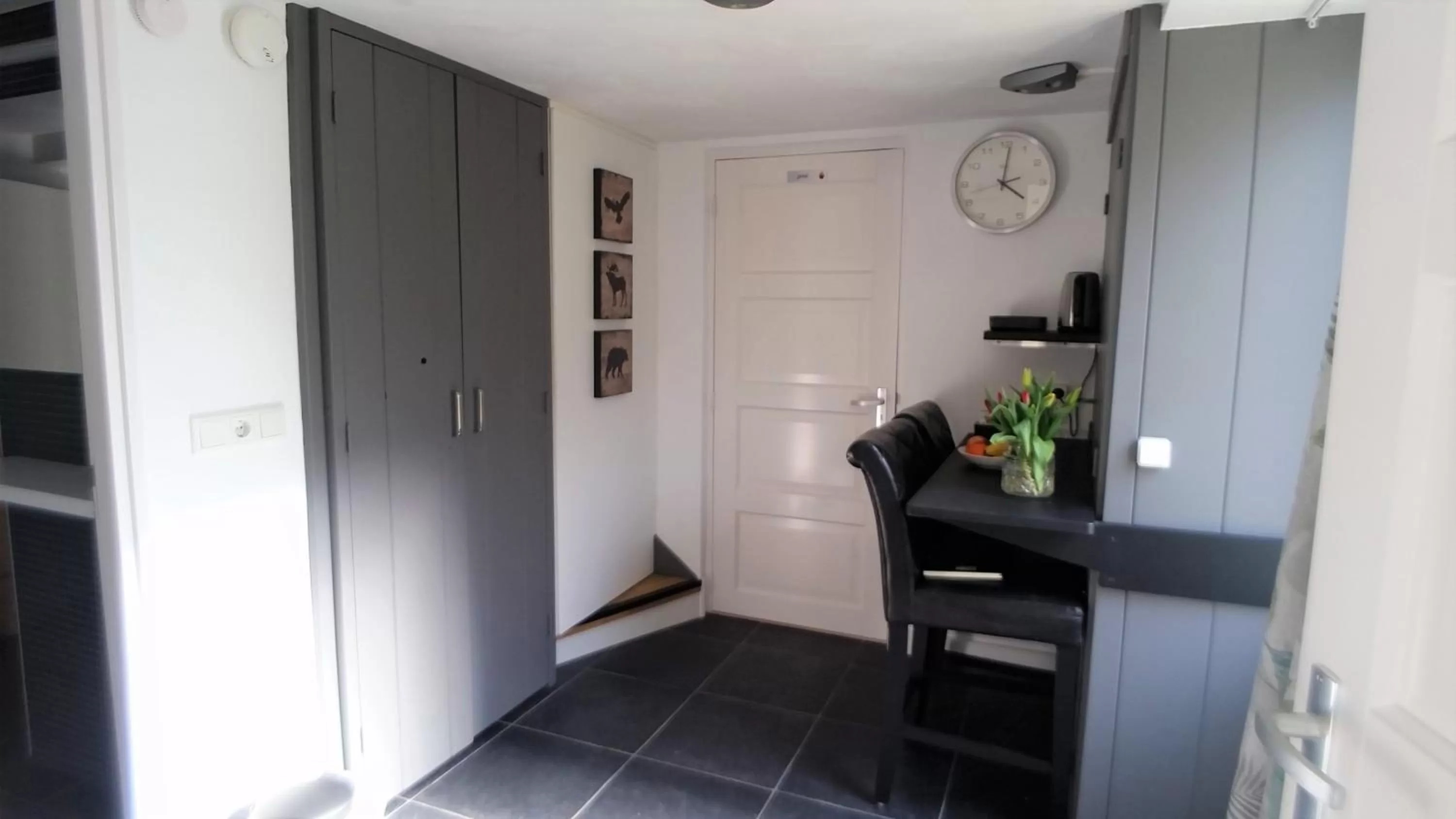 TV/Entertainment Center in BzonderB Callantsoog