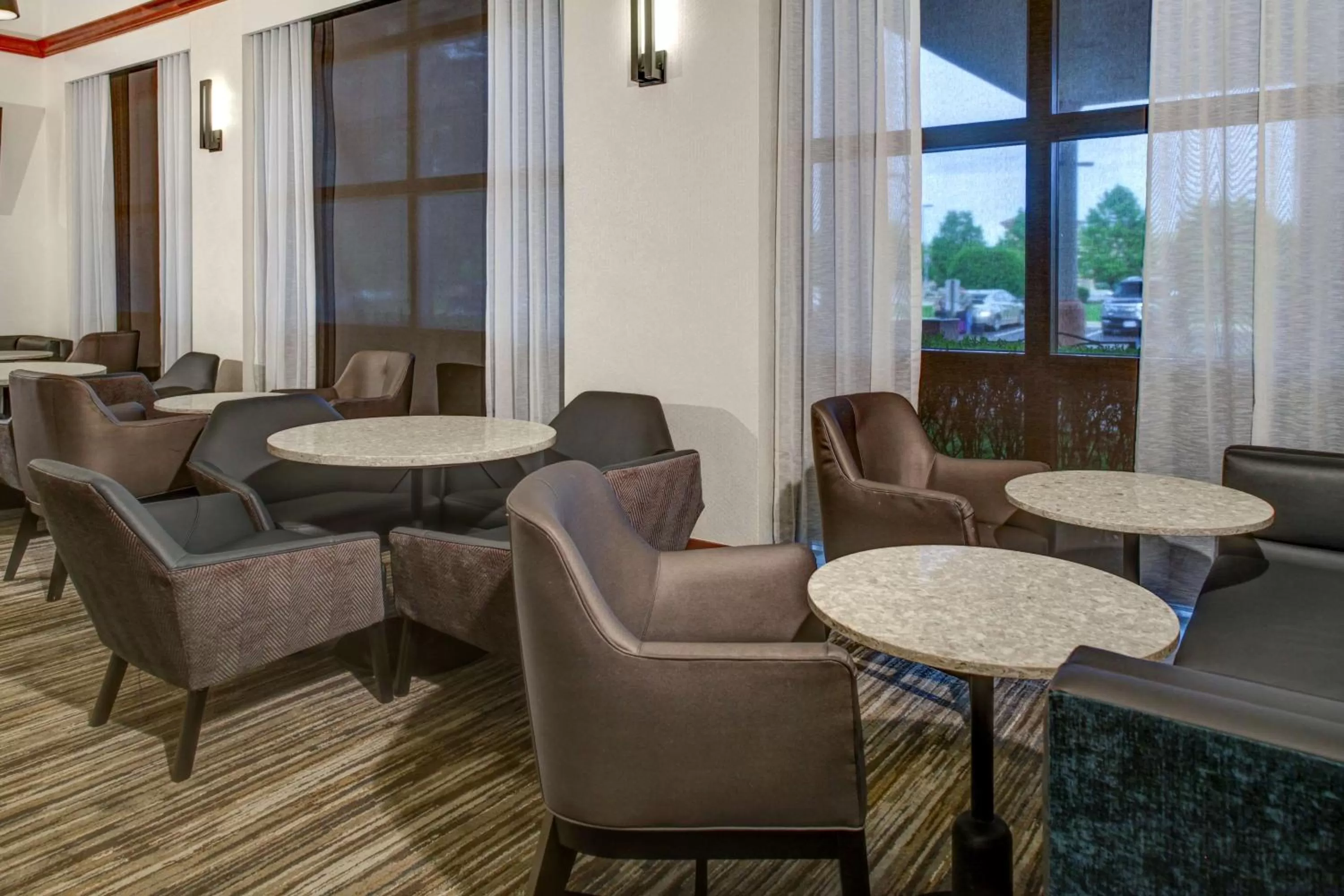 Lounge or bar in Hyatt Place Nashville Opryland