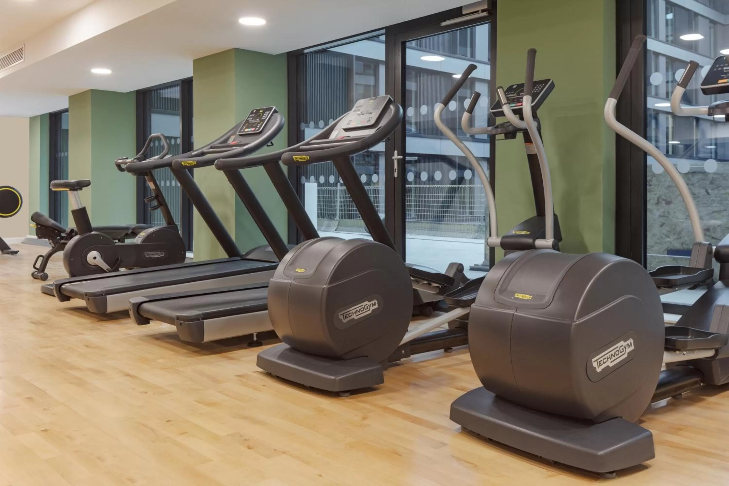 Fitness centre/facilities in Holiday Inn London Heathrow - Bath Road by IHG