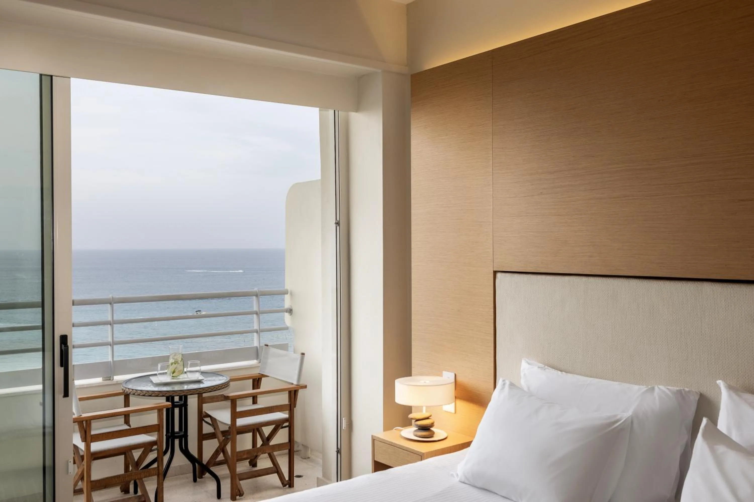 Bed in Capo Bay Hotel