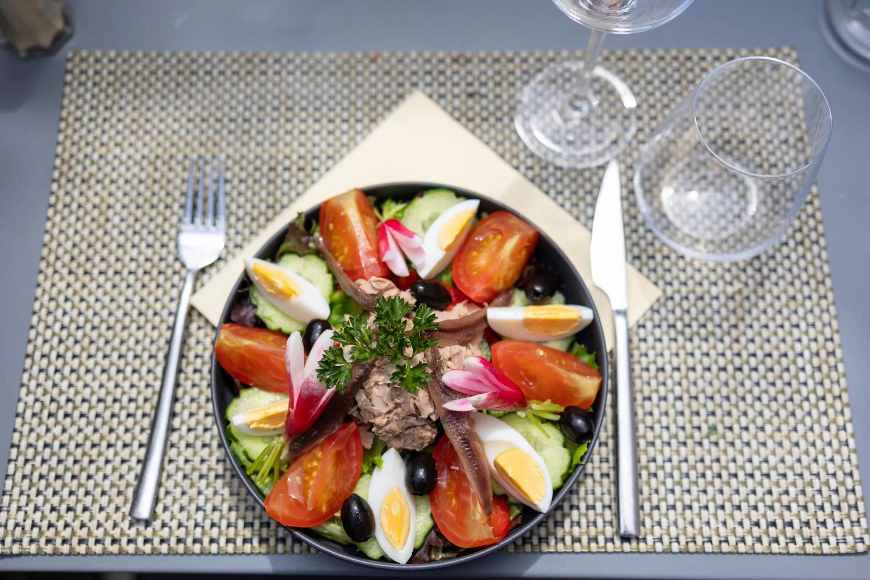 Restaurant/places to eat in Hôtel restaurant Kyriad Fréjus