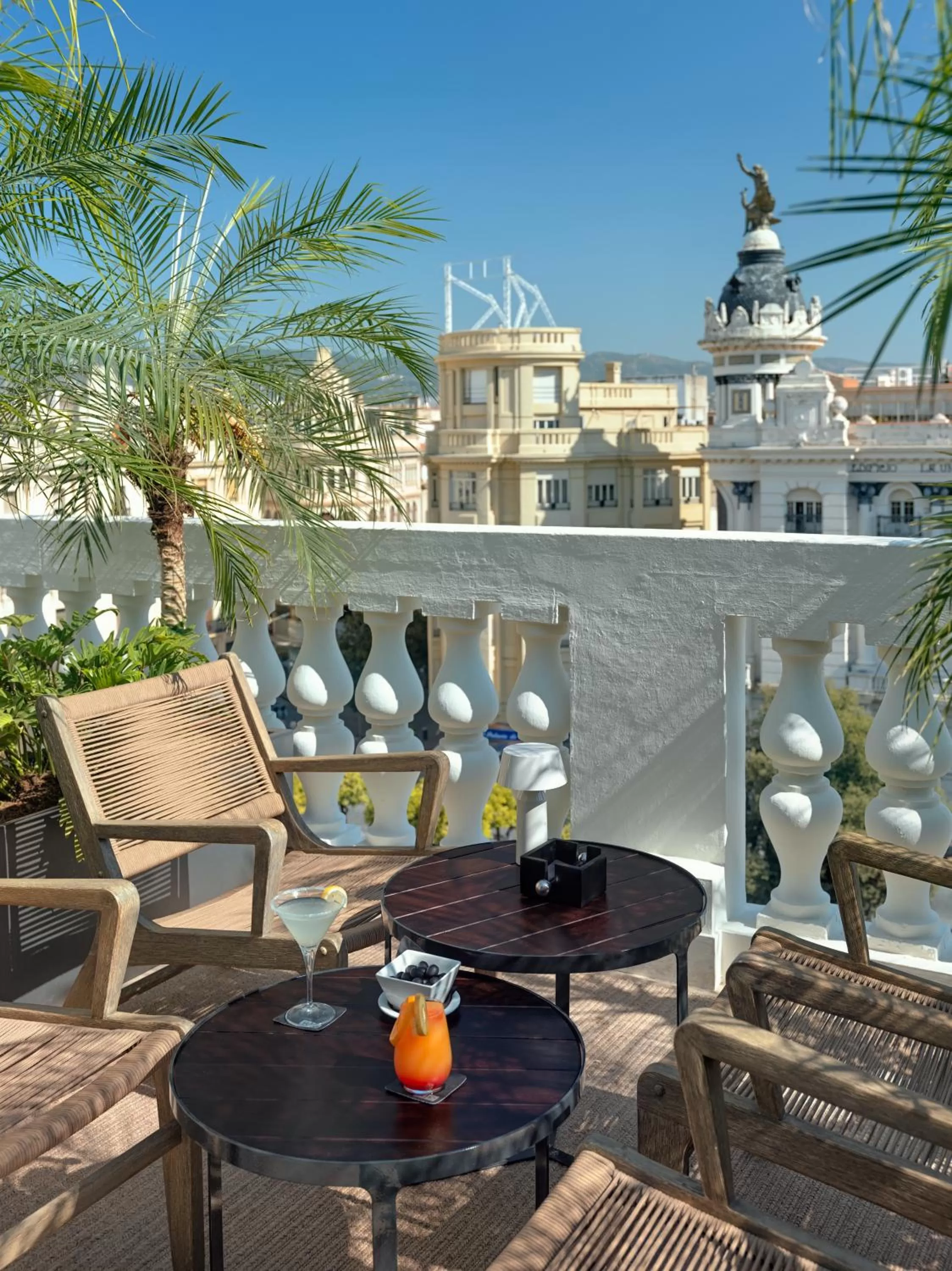 Day in H10 Palacio Colomera