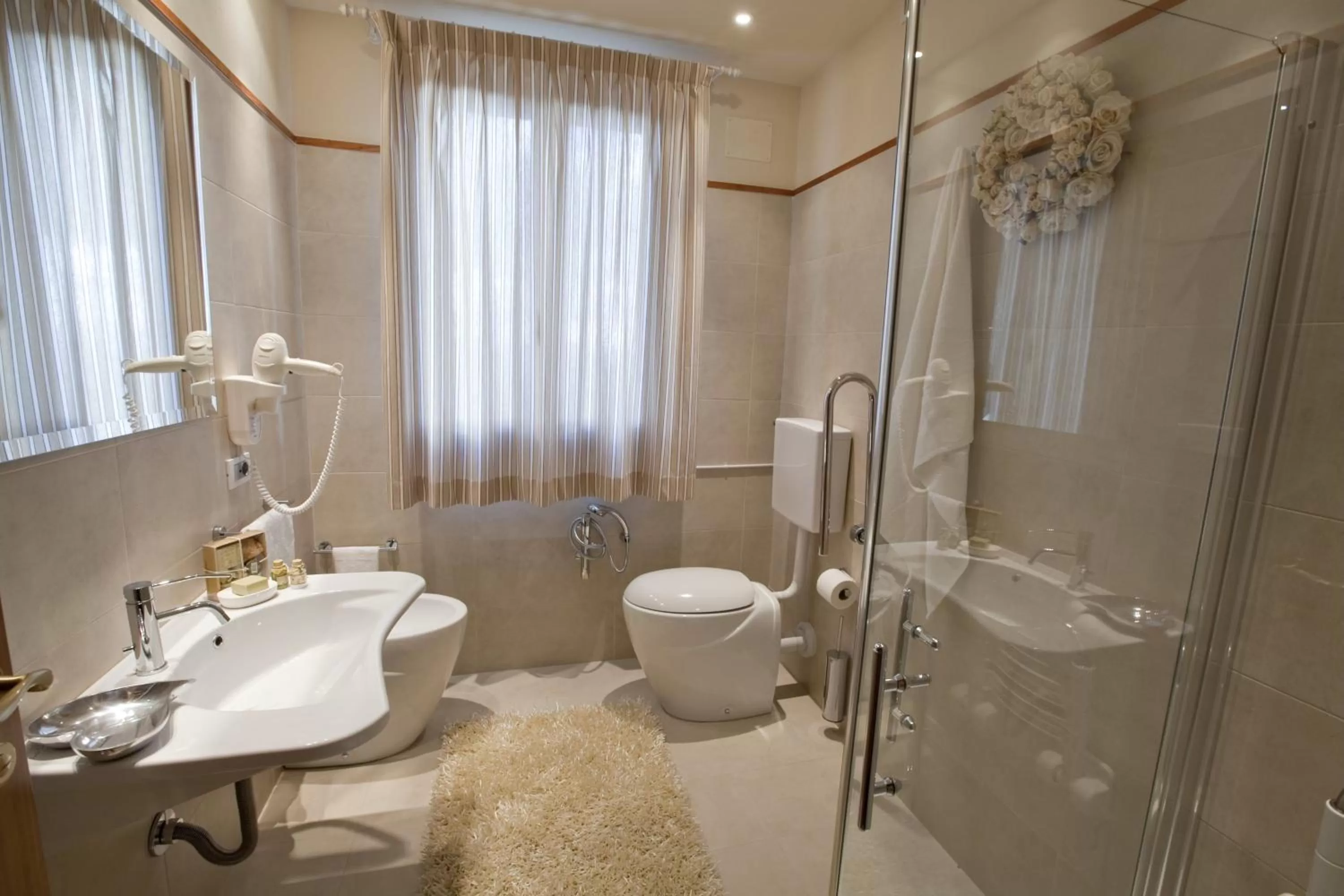 Shower in Tenuta Quadrifoglio