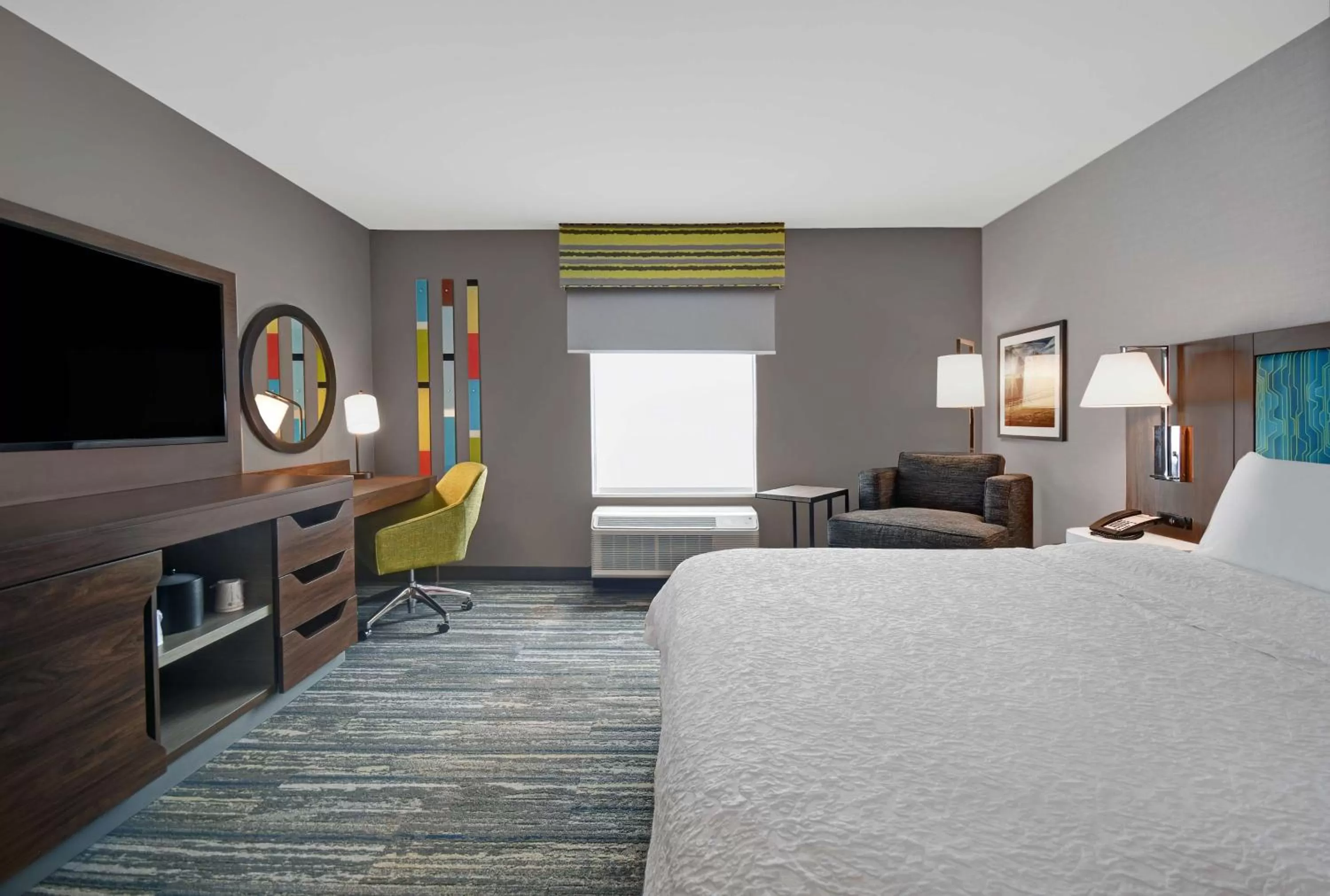 Bedroom, Bed in Hampton Inn Cave City, KY