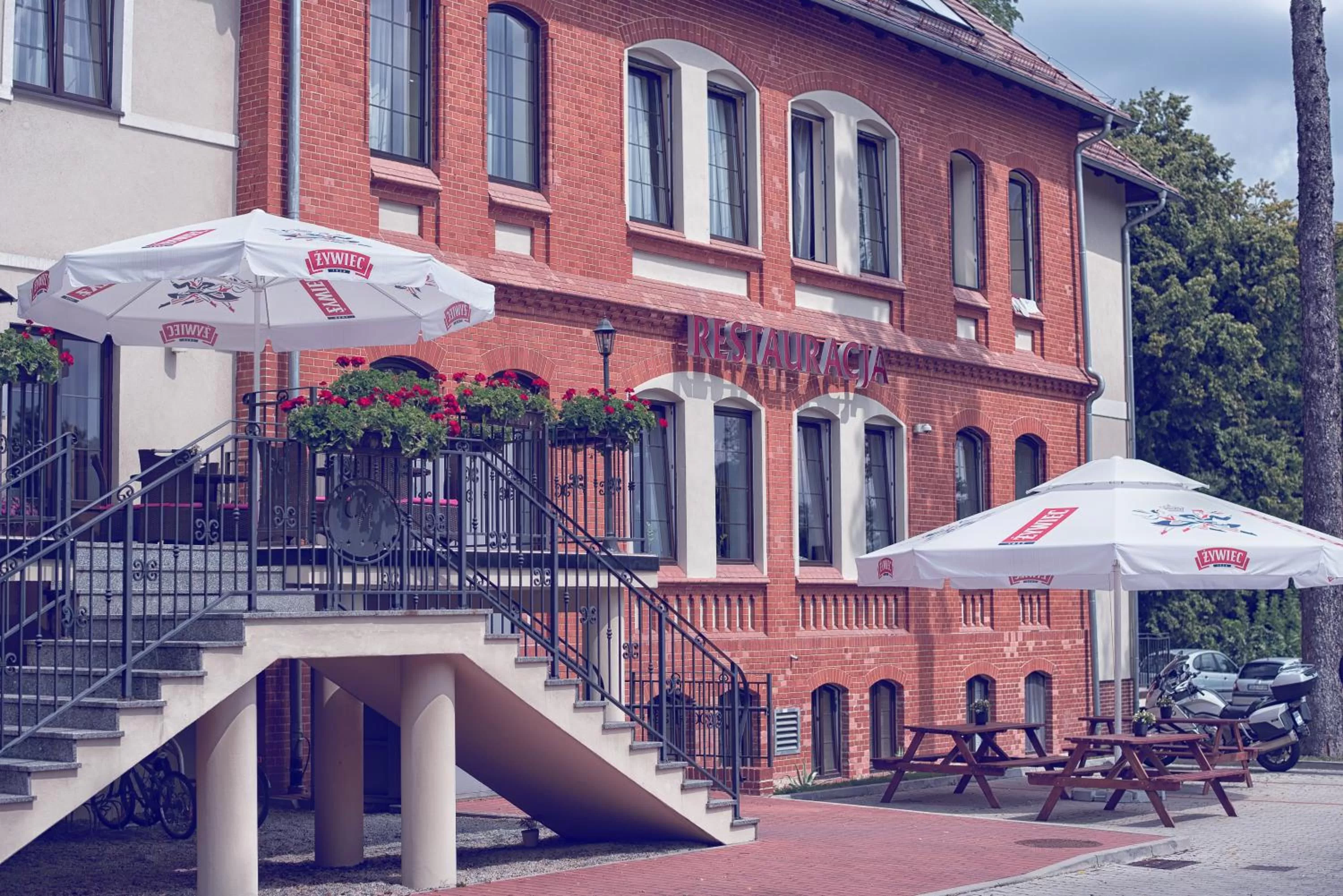 Facade/entrance in Hotel Niemcza Wino & Spa