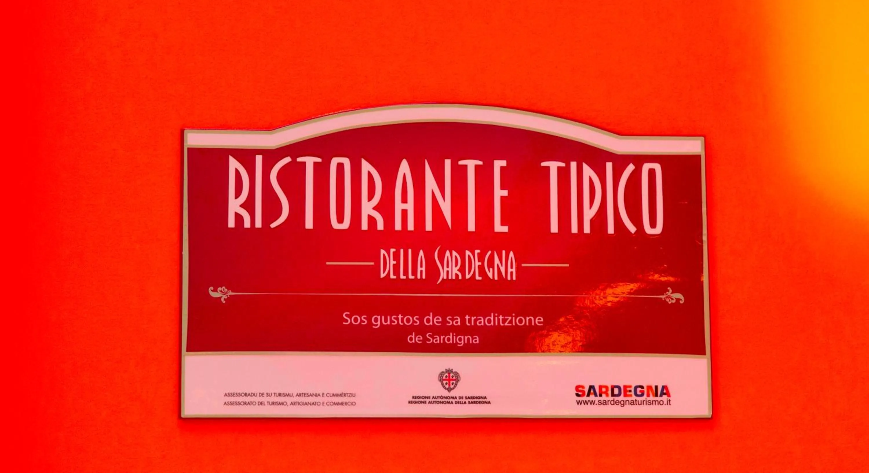 Restaurant/places to eat in Caesar's Hotel