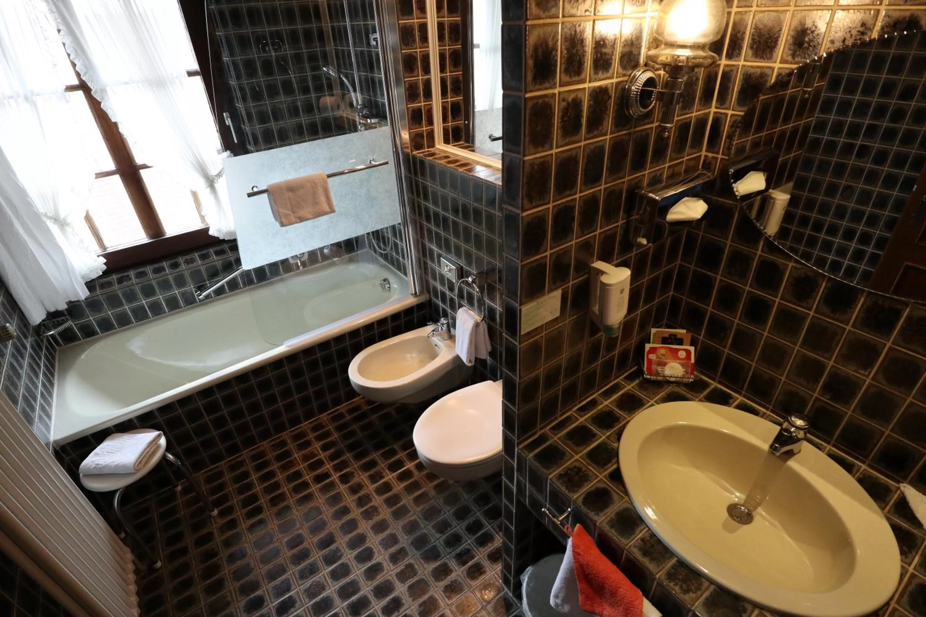Bathroom in Schwarzwaldhotel Stollen