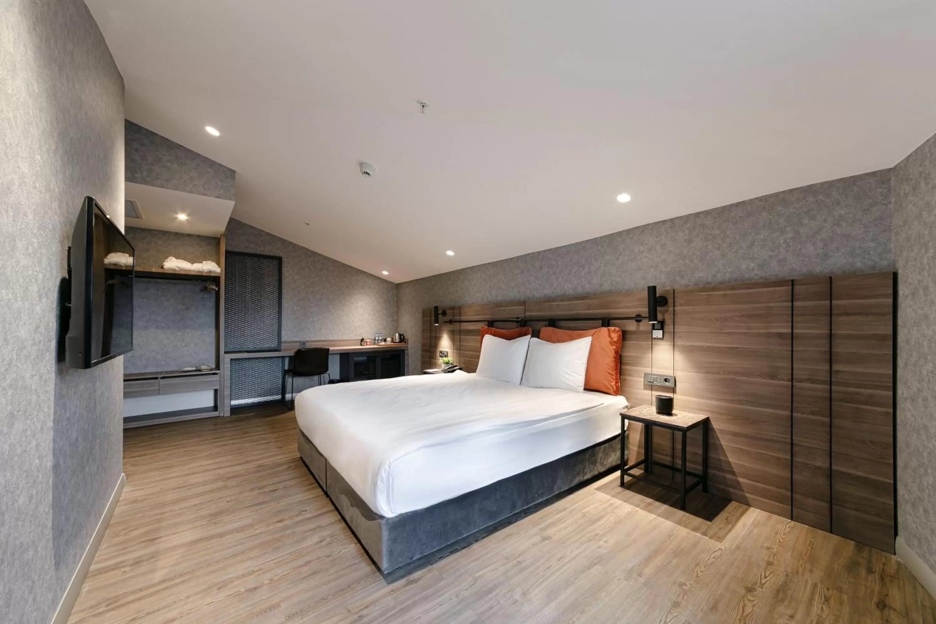 Bed in Avantgarde Urban Sisli