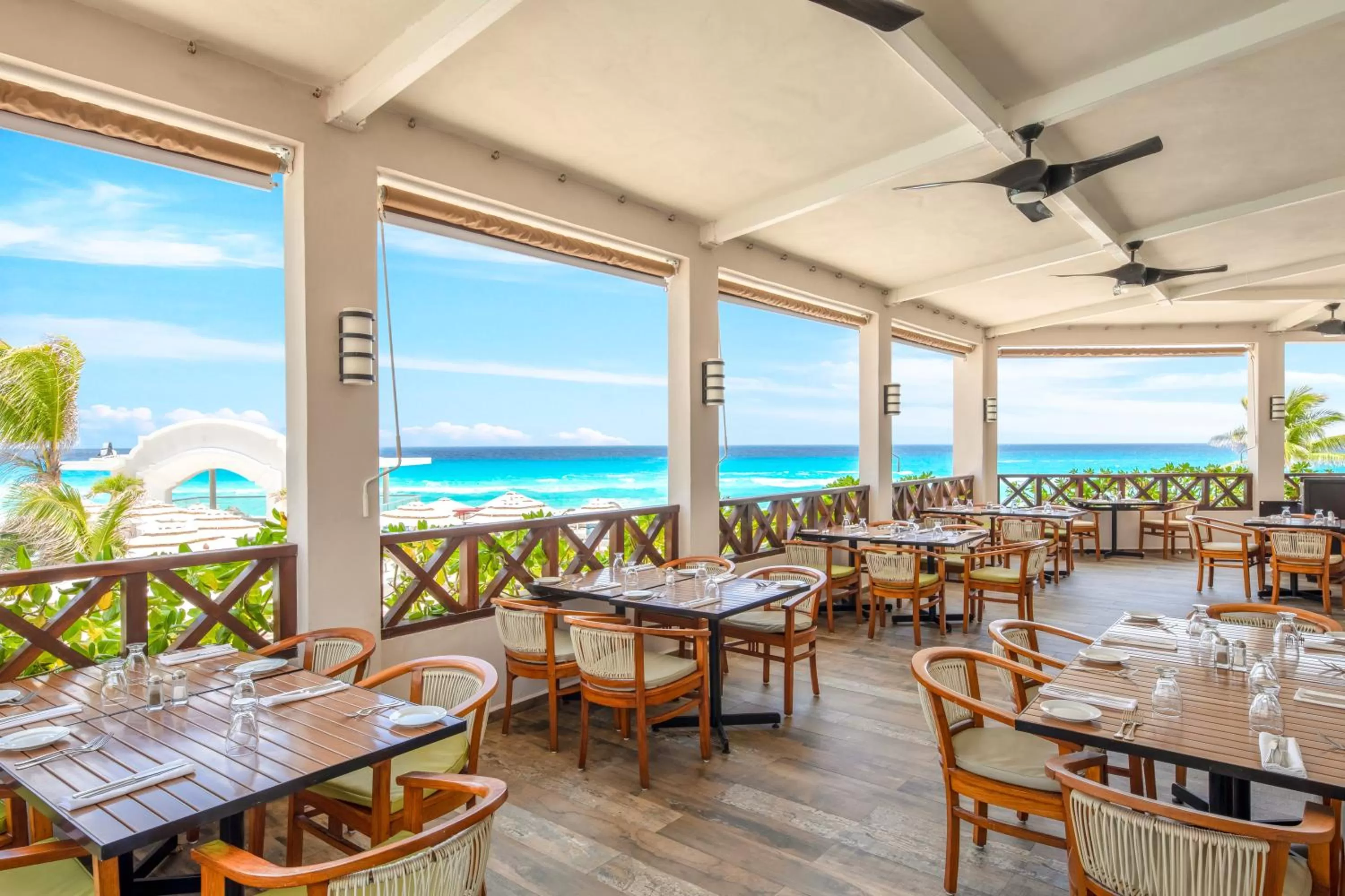 Restaurant/places to eat in Sunscape Cancun All-Inclusive Resort & Spa by Hyatt