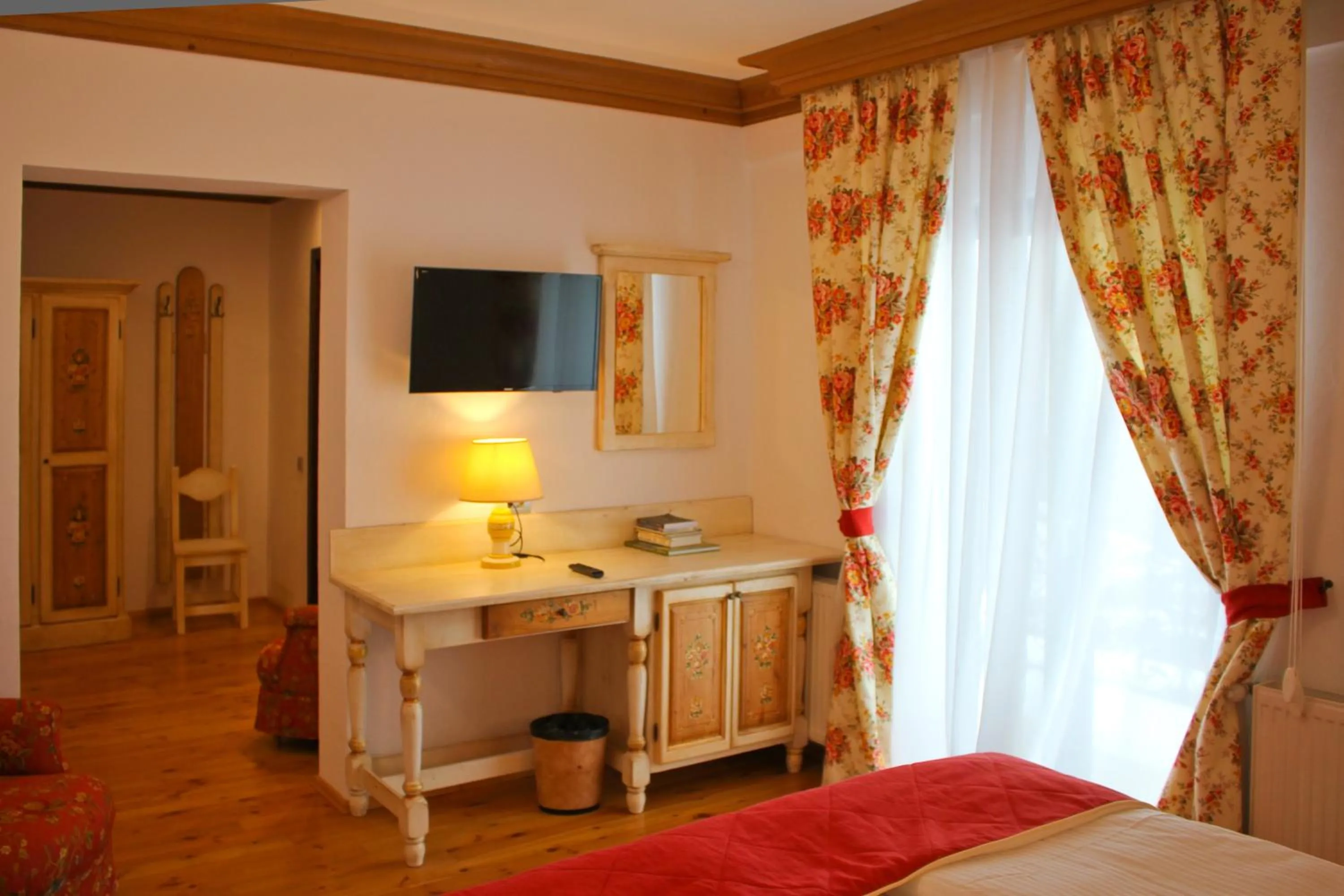 TV and multimedia, Bed in Casa Comana Boutique Hotel