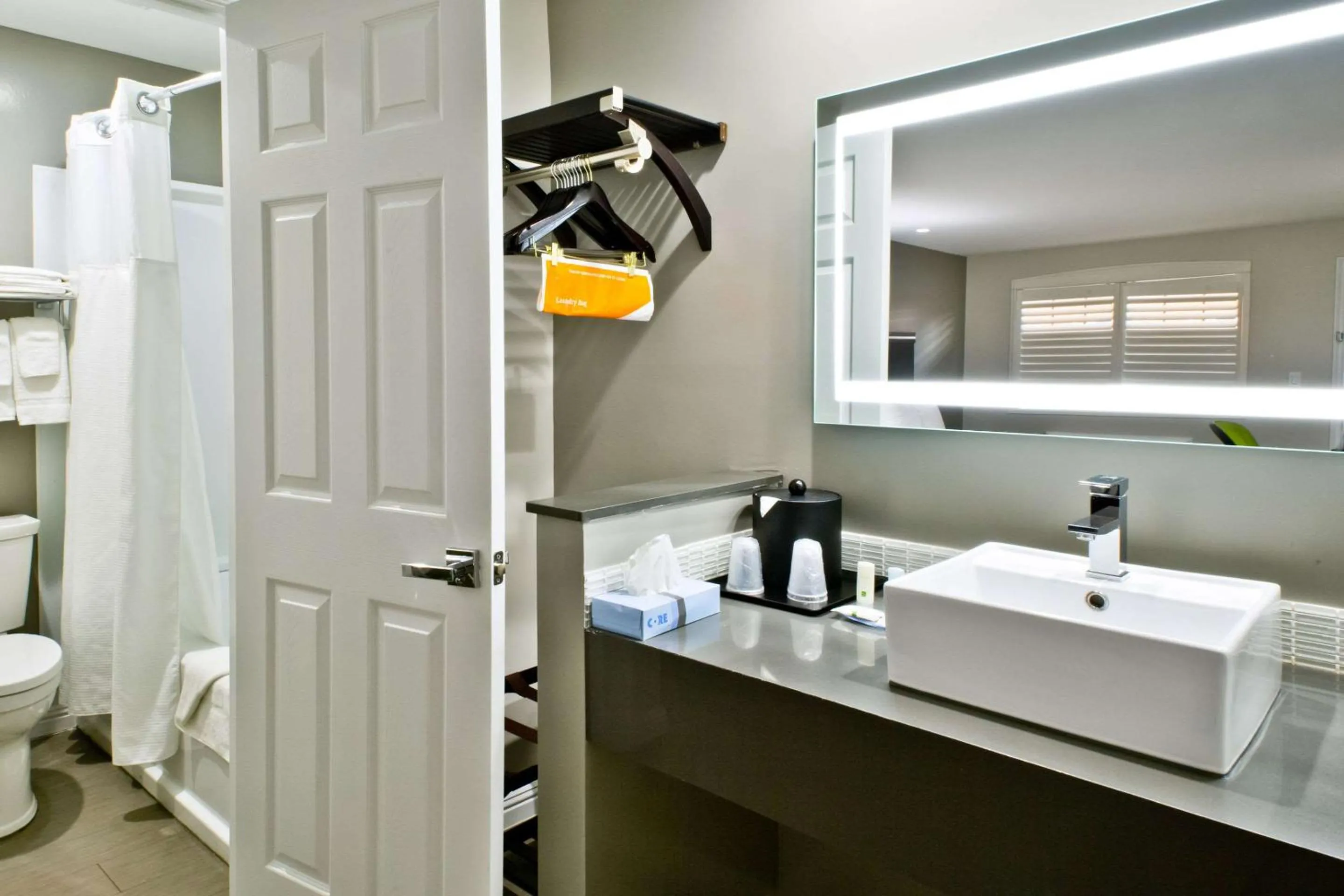 Bathroom in Bay Area Inn & Suites