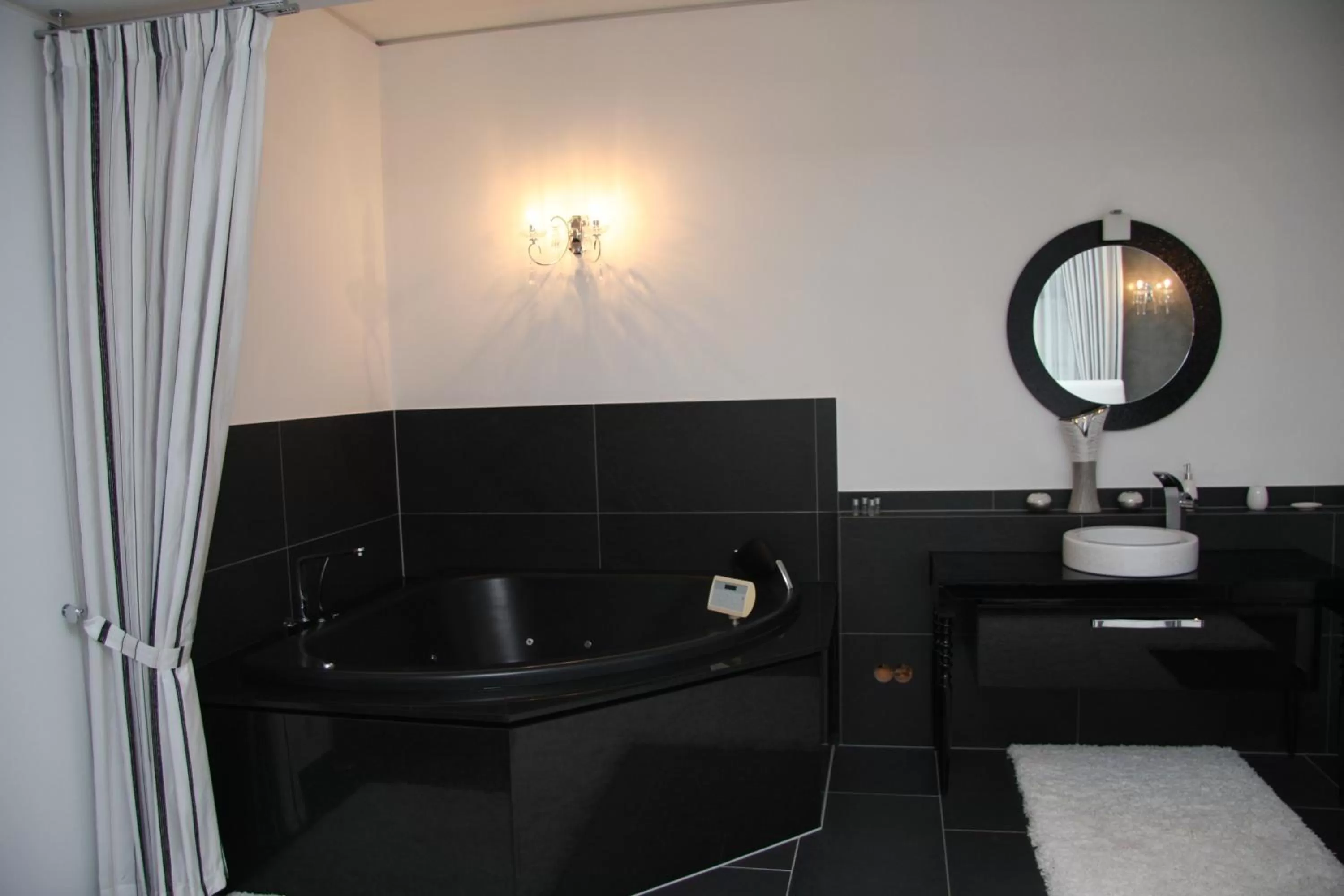 Bathroom in Hotel Da Gianni GmbH