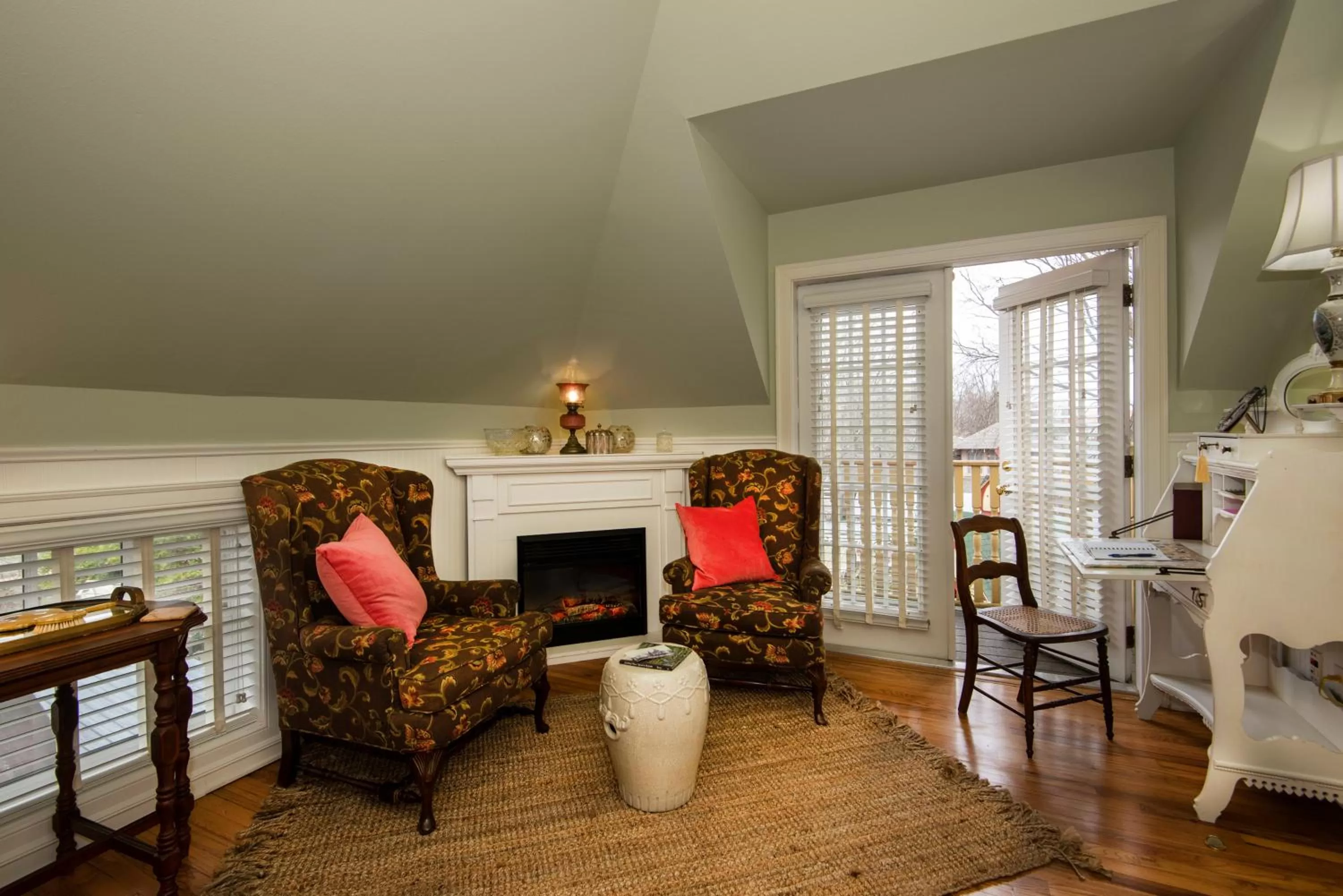 Living room in The Empress of Little Rock