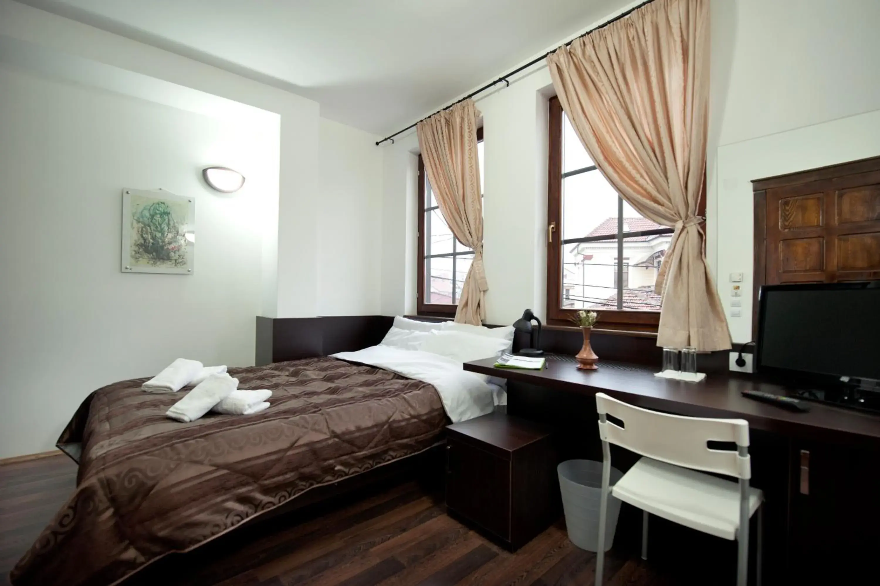 Standard Double Room - single occupancy in Hotel Theatre Standard Double Room - single occupancy in Hotel Theatre