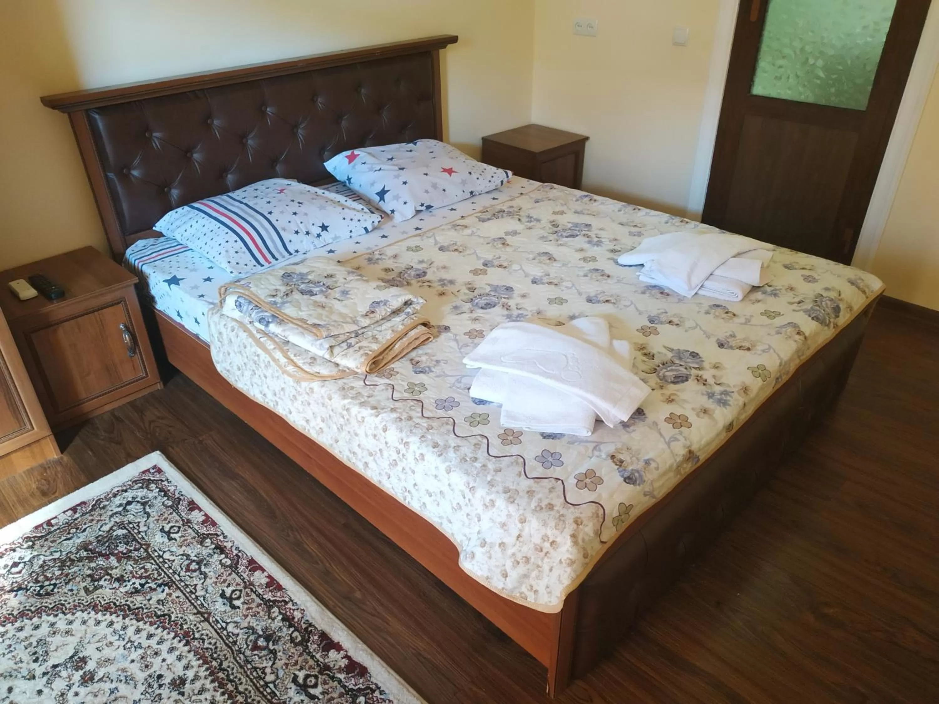 Bed in Tilyakori Hotel