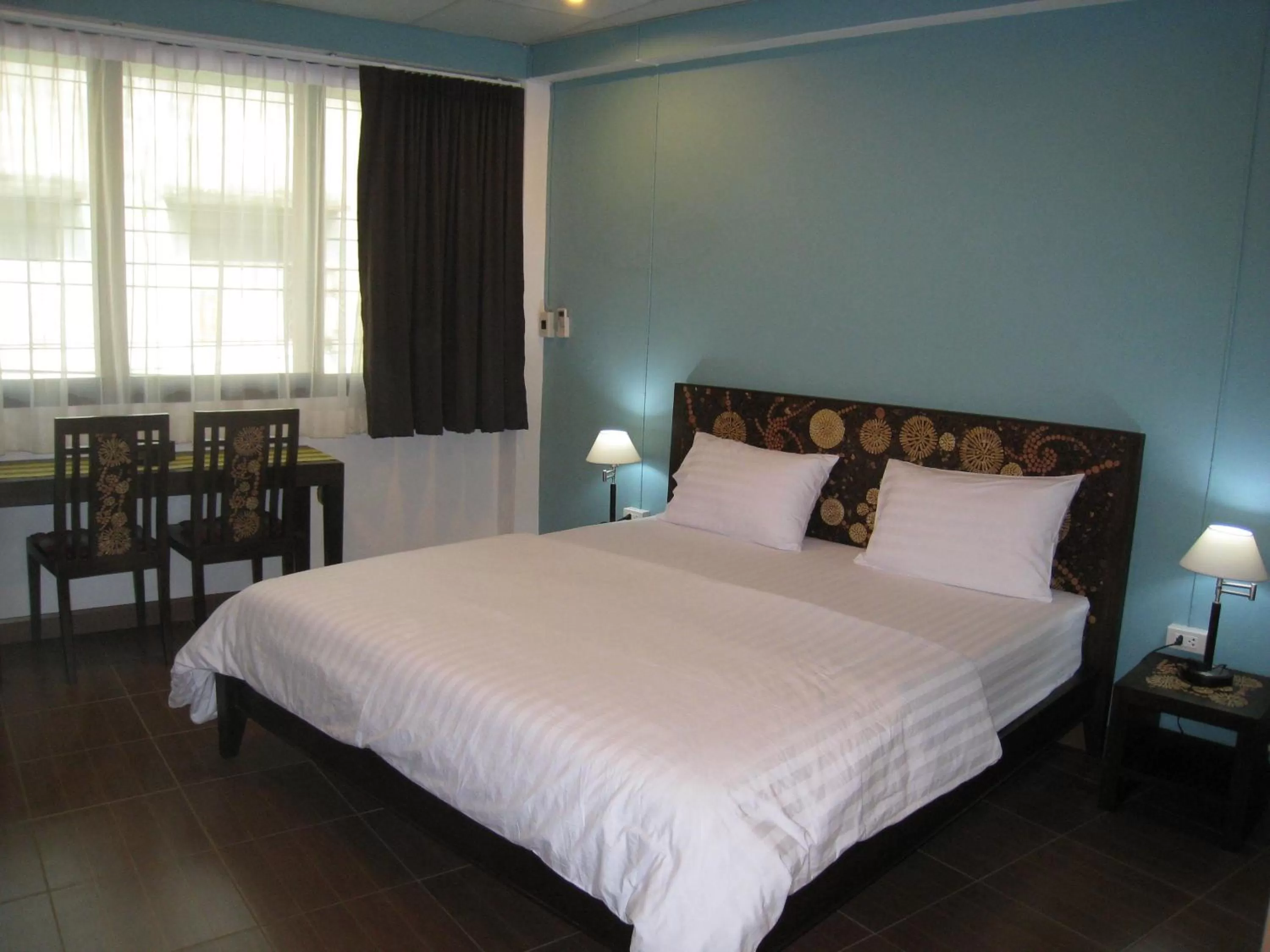 Bed in Baan Glang Soi