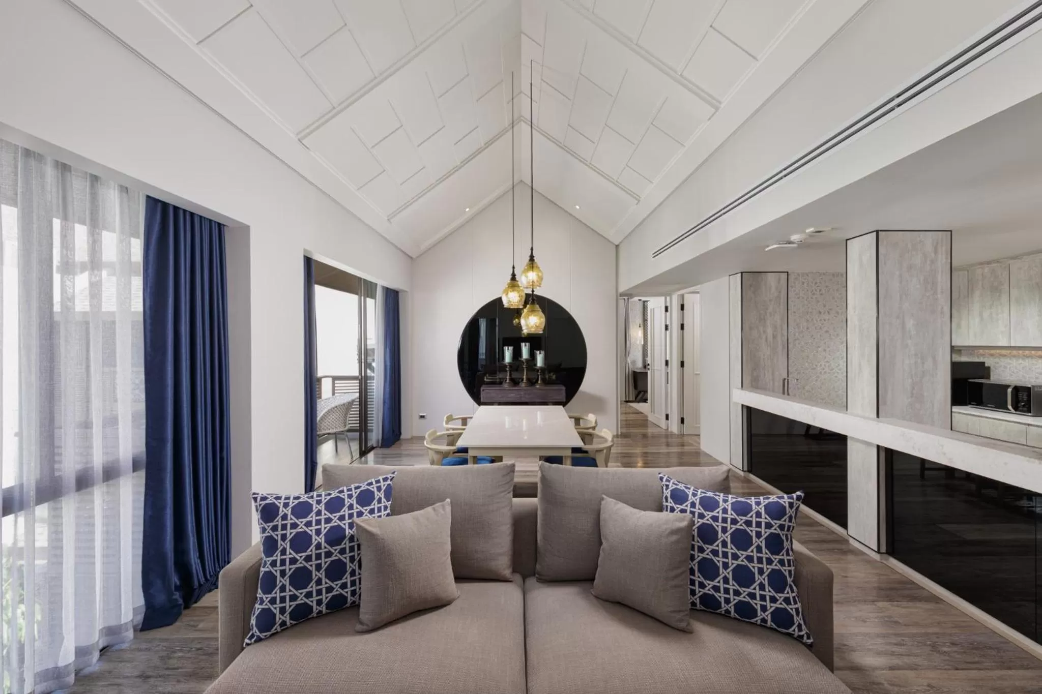 Living room in Maladee Rendezvous Hotel Chiang Mai