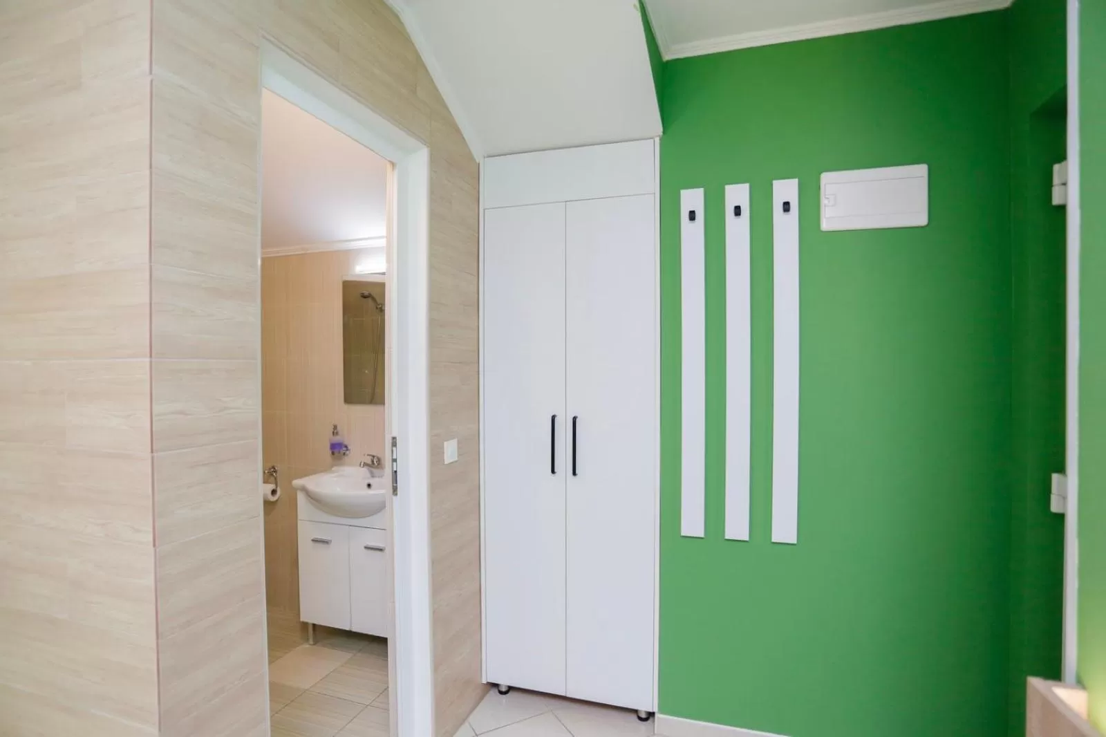 wardrobe, Bathroom in Hotel - Villa Lejla