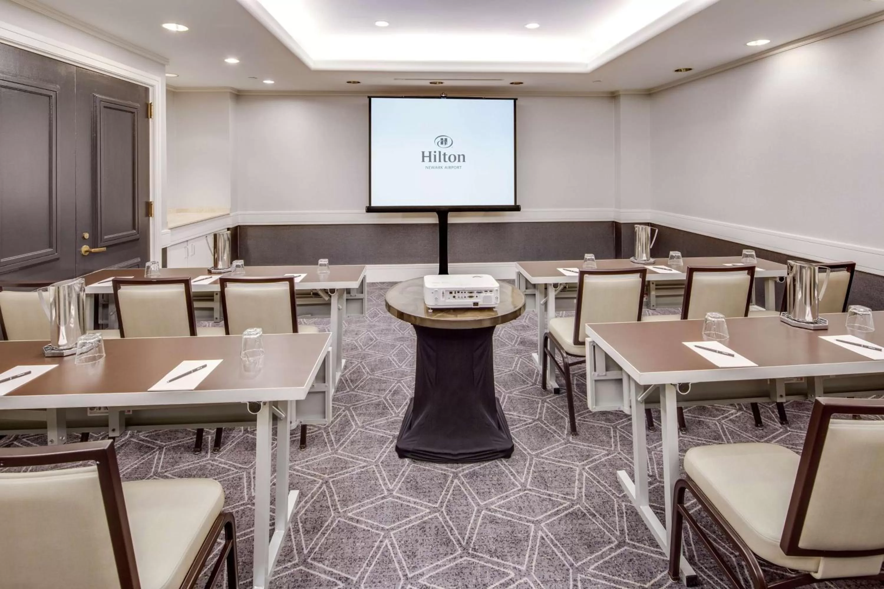 Meeting/conference room in Hilton Newark Airport