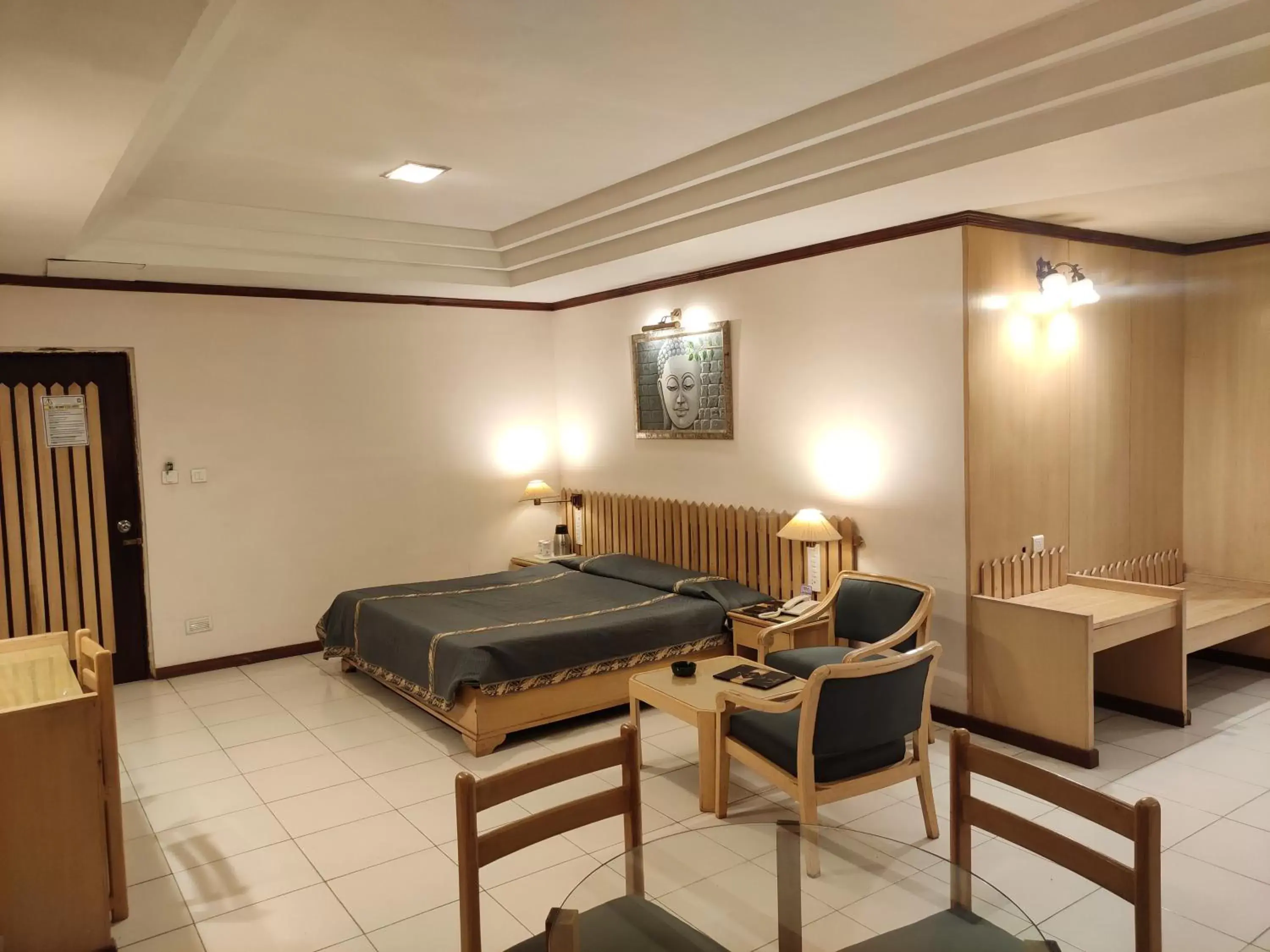 Deluxe Room (Non view) in Shingar Regency Deluxe Room (Non view) in Shingar Regency