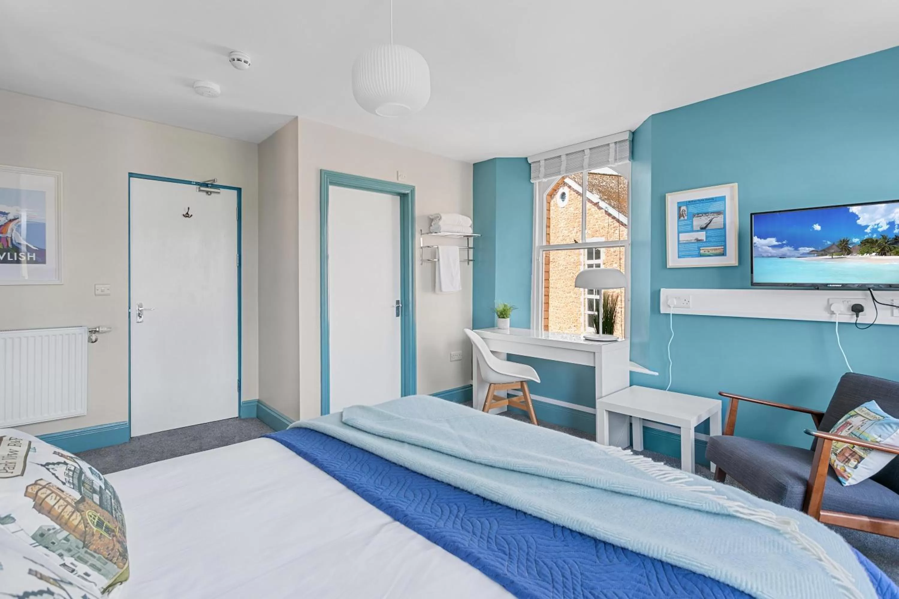 Photo of the whole room, Bed in Park View R & R - Adult Only - Self-Catering - Free Parking - EV Point