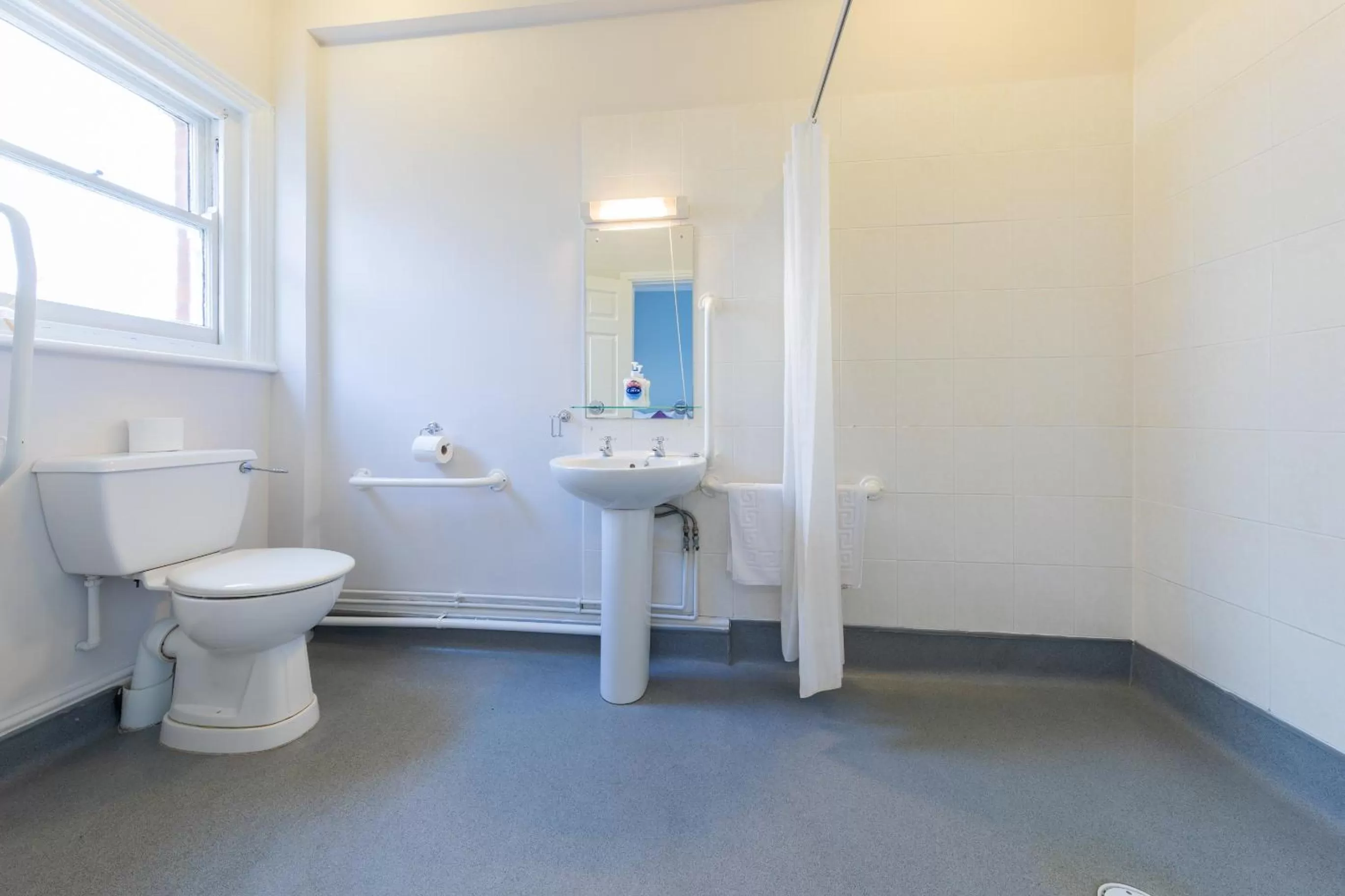 The Clee Hotel - Cleethorpes, Grimsby, Lincolnshire