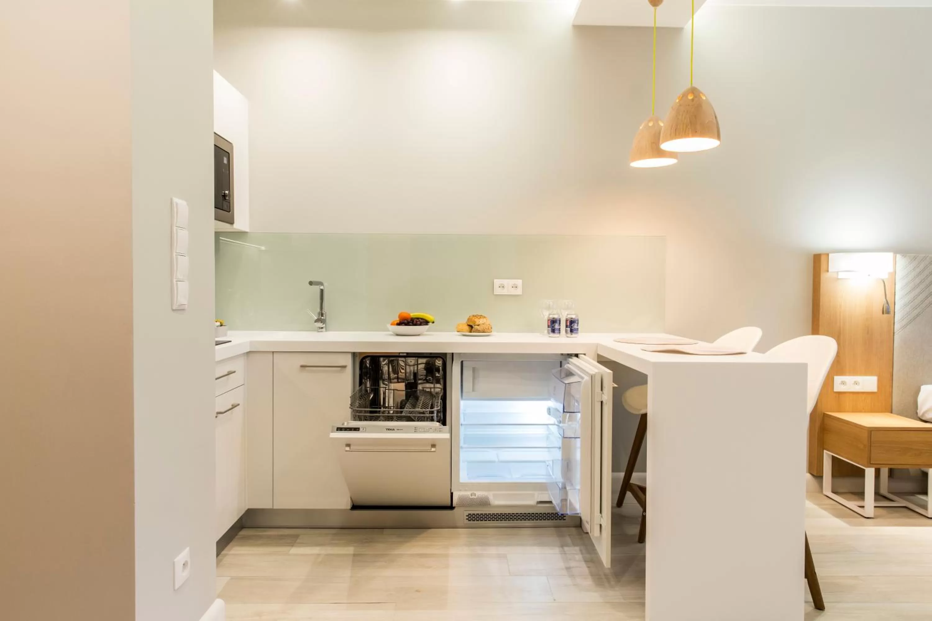 Kitchen or kitchenette in Royal Hill Residence