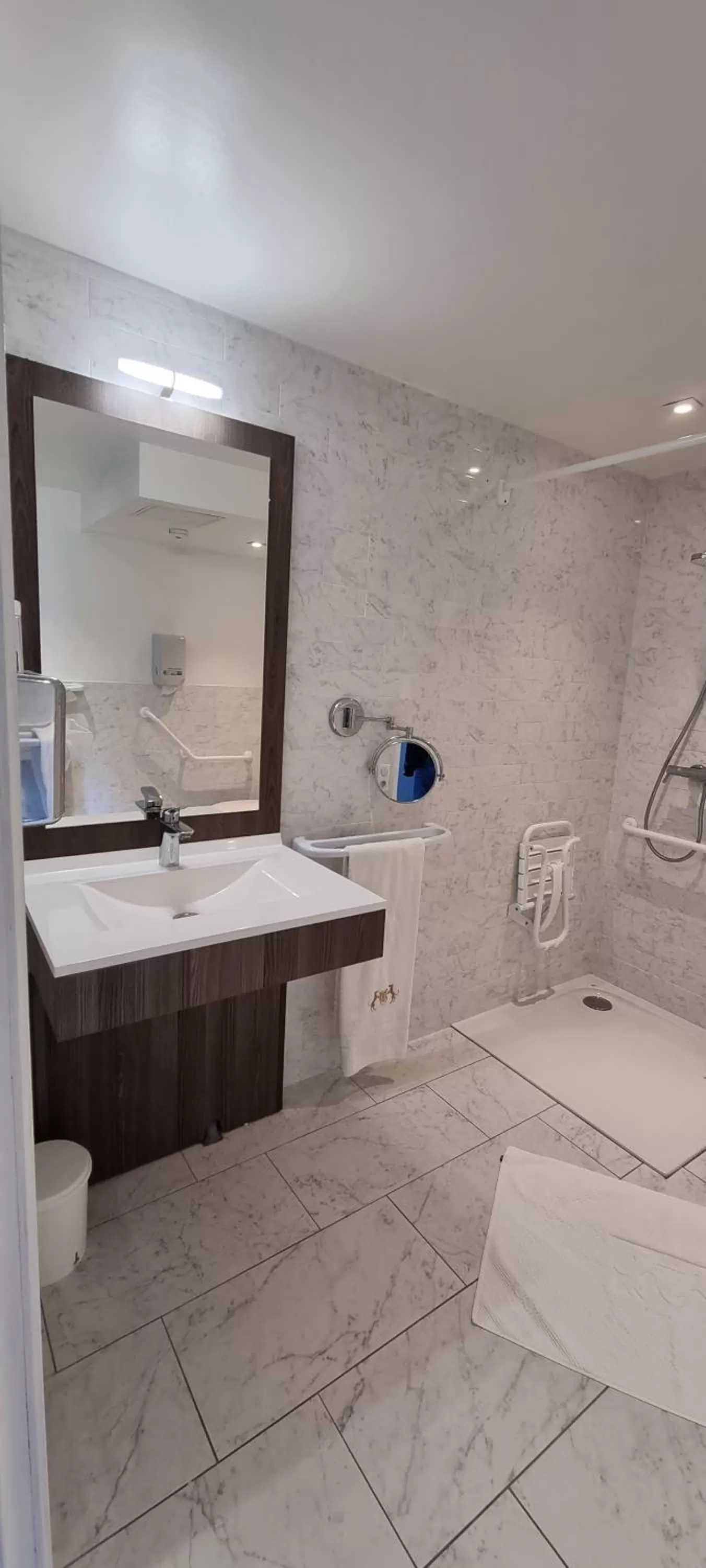 Bathroom in Hotel Meurice