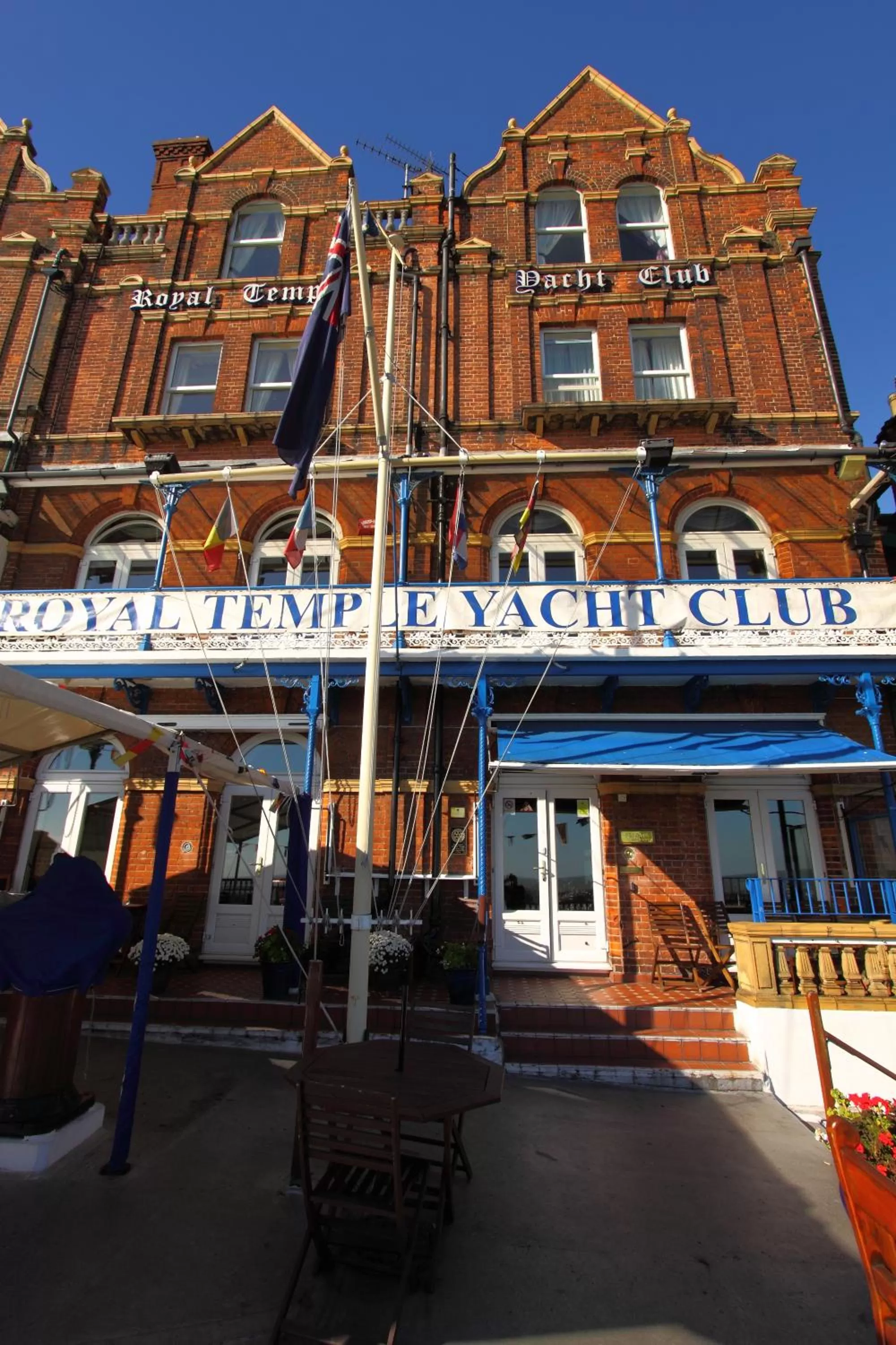 Royal Temple Yacht Club