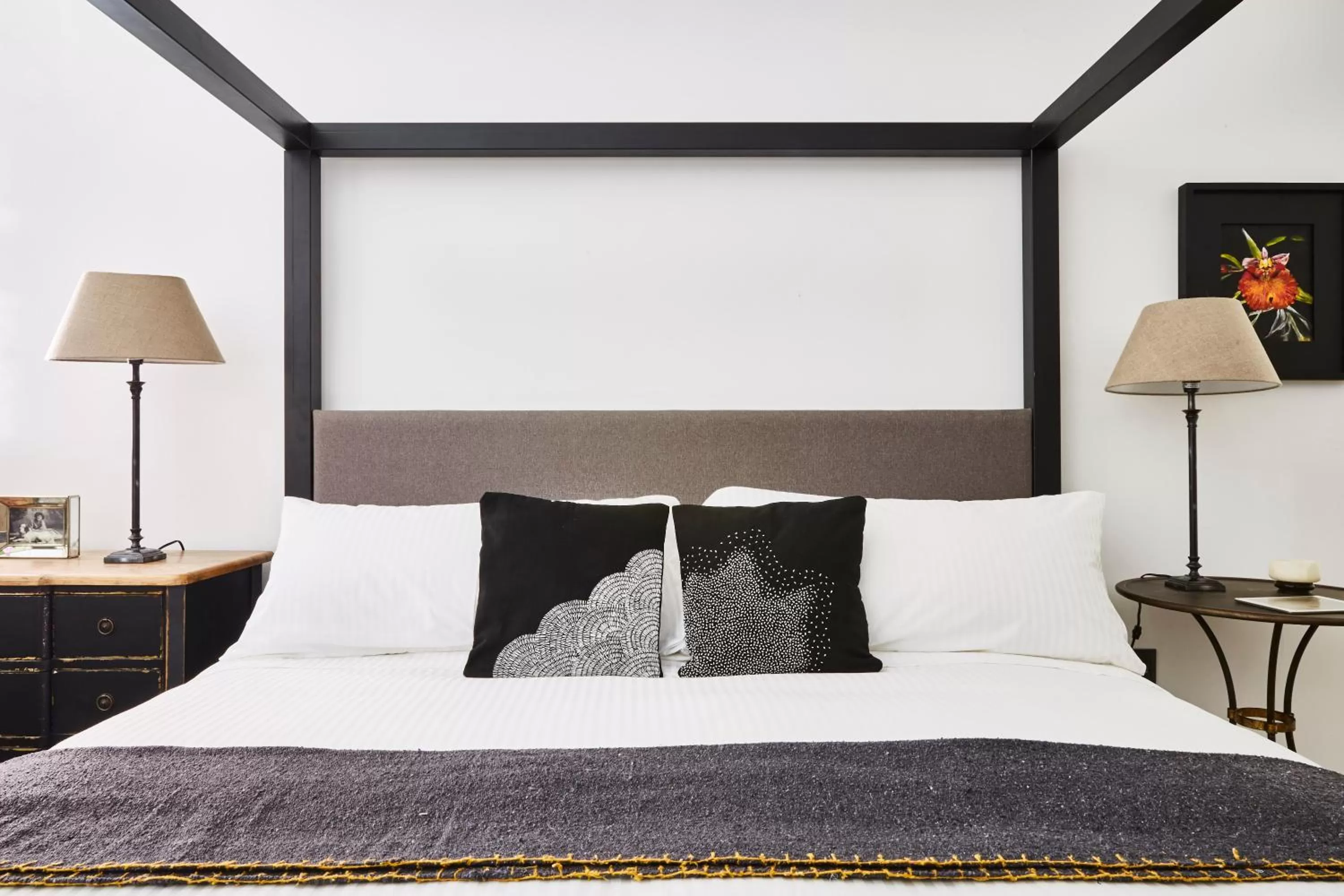 Bed in Orchid House Mexico City