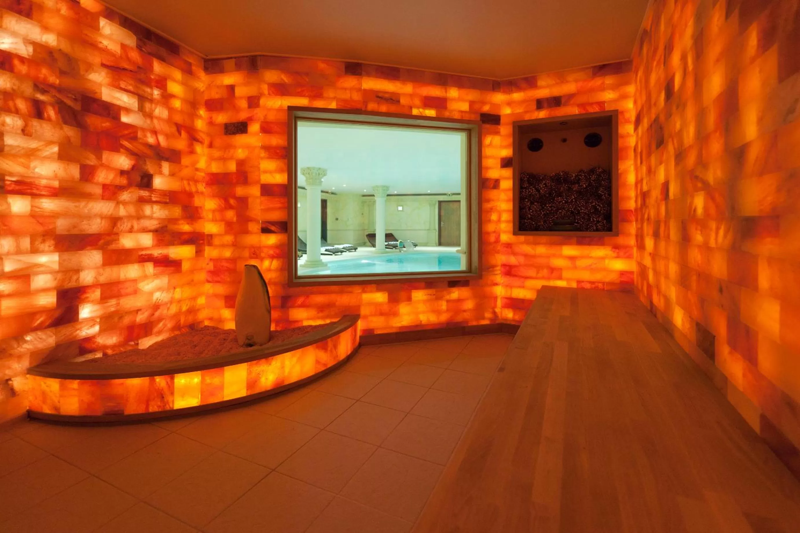 Spa and wellness centre/facilities in Hôtel du Parc, Restaurant, Spa & Wellness