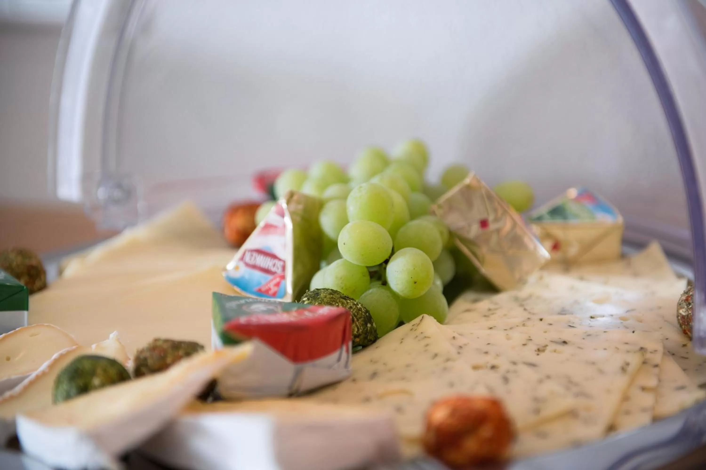 Buffet breakfast, Food in Hotel garni Hopfengold